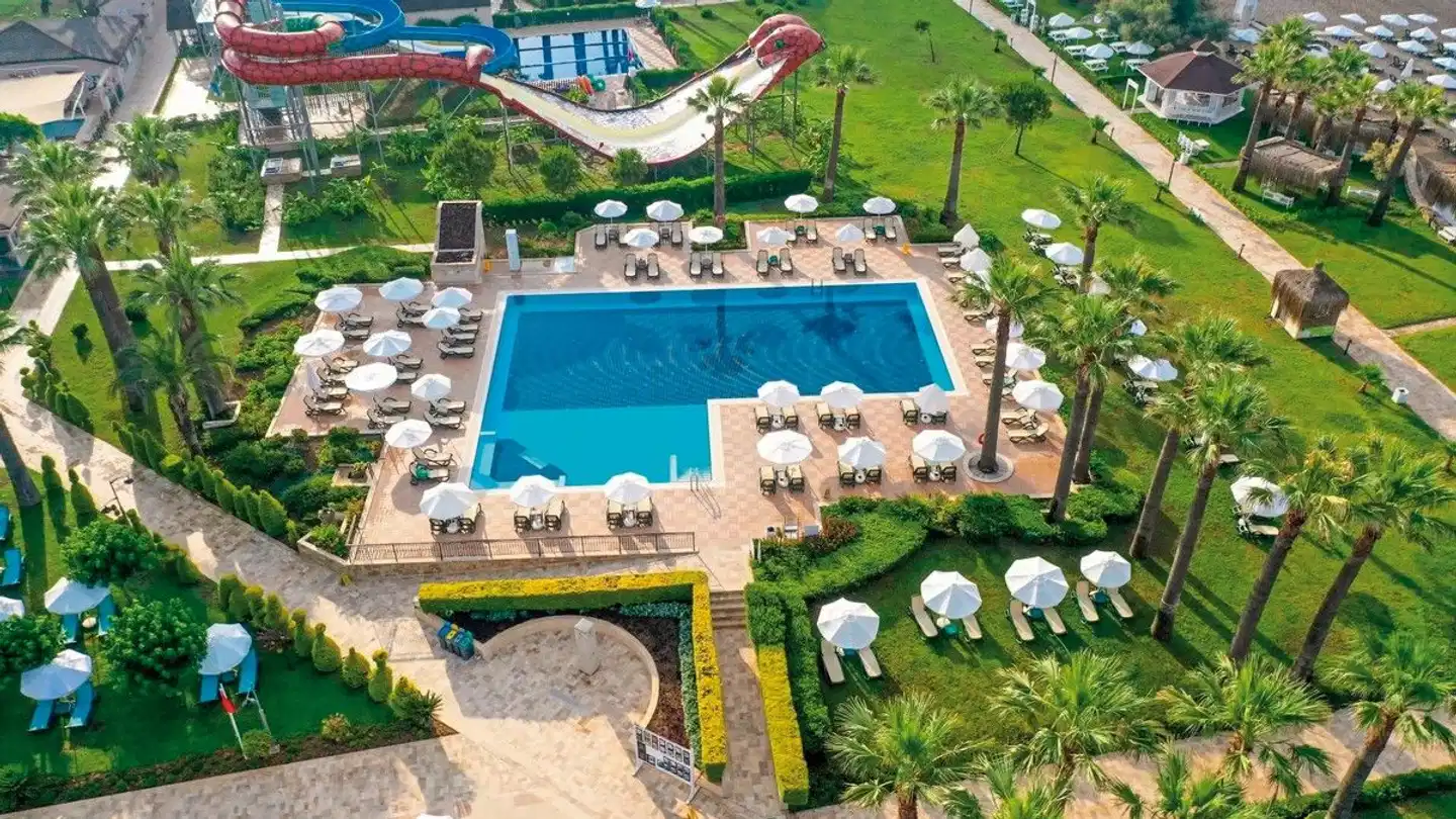 Crystal Tat Beach Aussenansicht