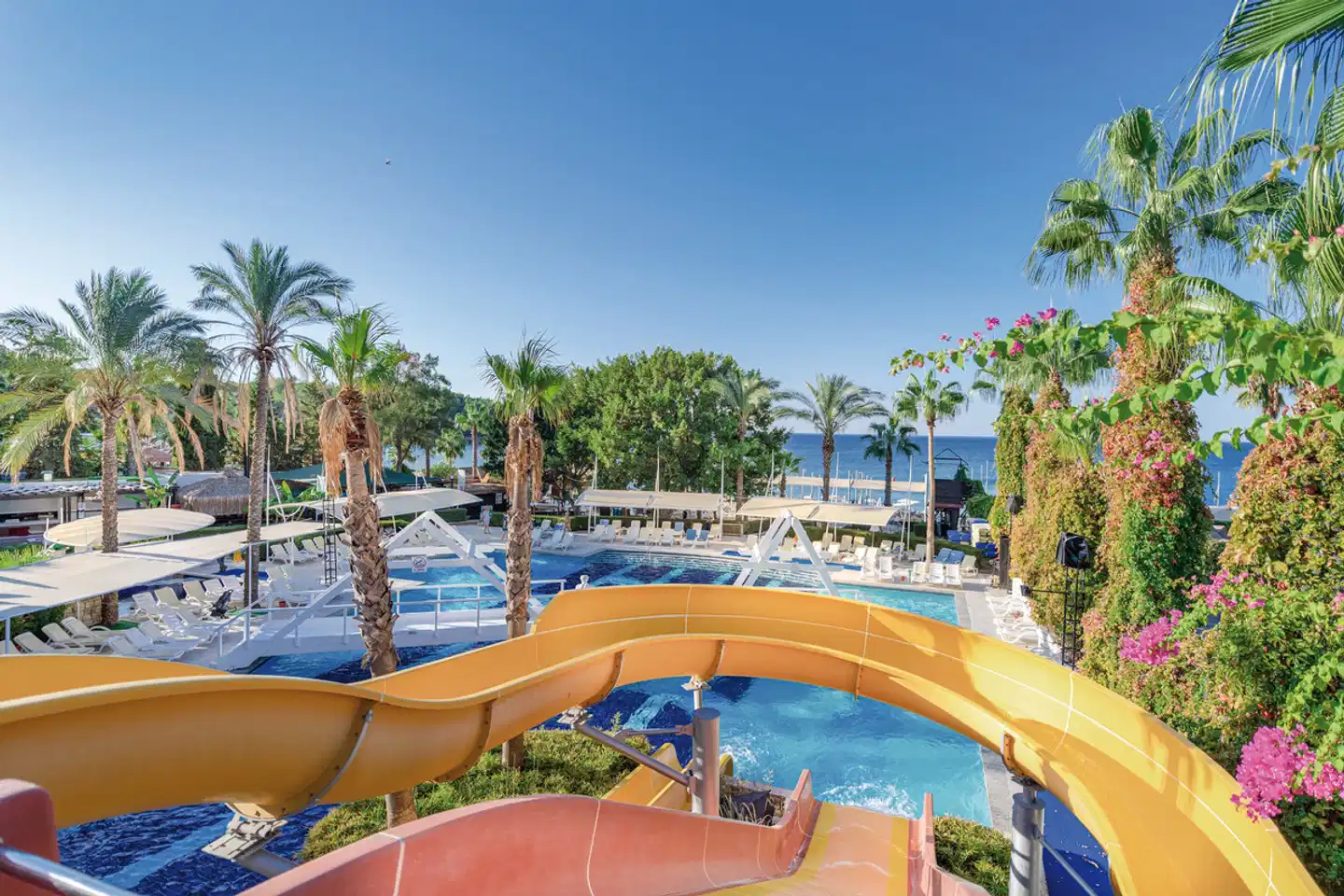 Sealife Buket Resort & Beach Pool