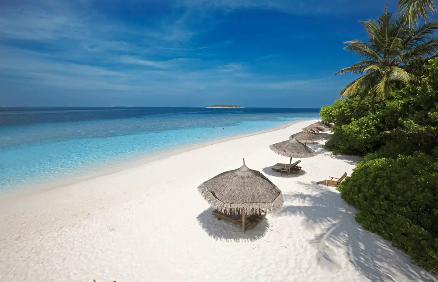 Reethi Beach Resort Strand