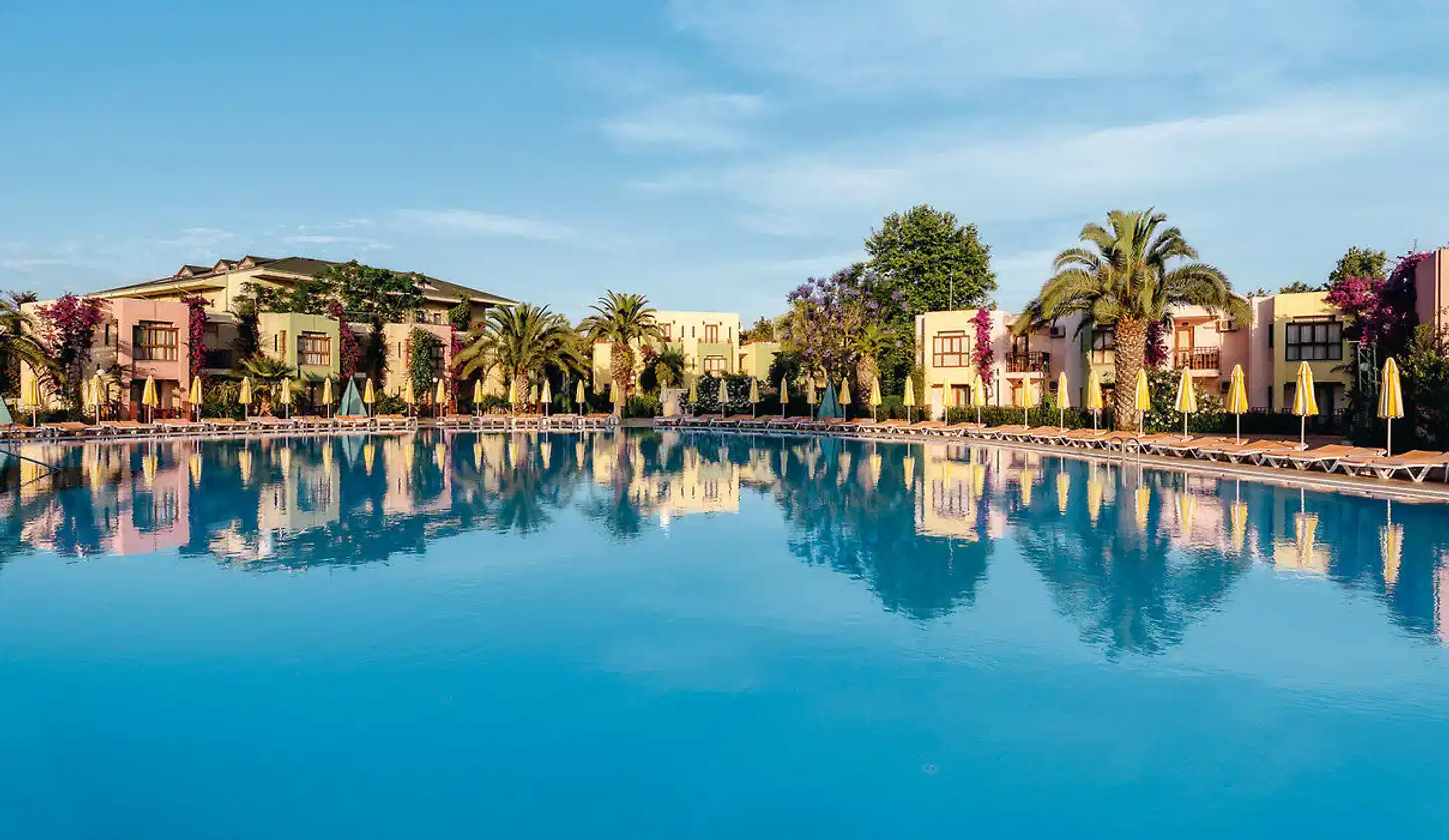 VONRESORT Golden Beach Pool