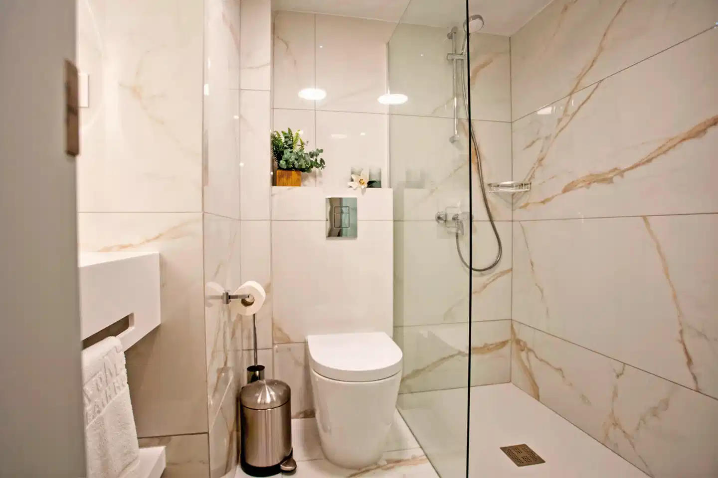 Cavo Maris Beach Badezimmer