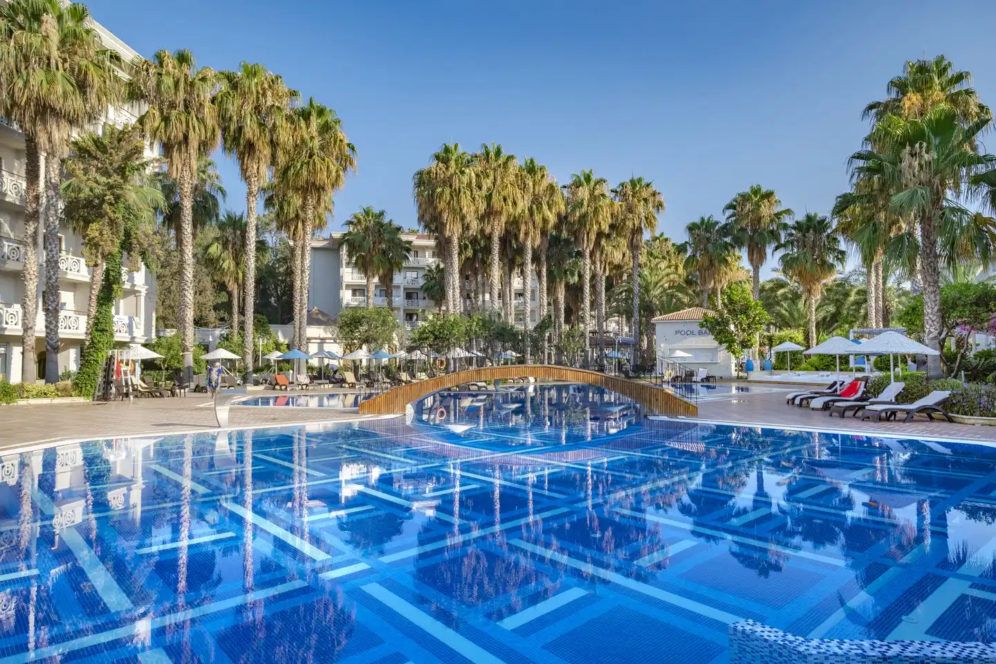 Utopia Resort & Residence Pool