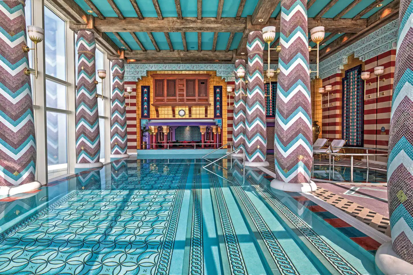 Burj Al Arab Jumeirah Hallenbad