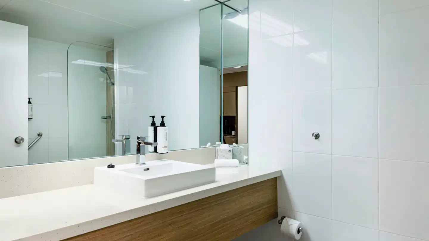 Pacific Hotel Cairns Badezimmer