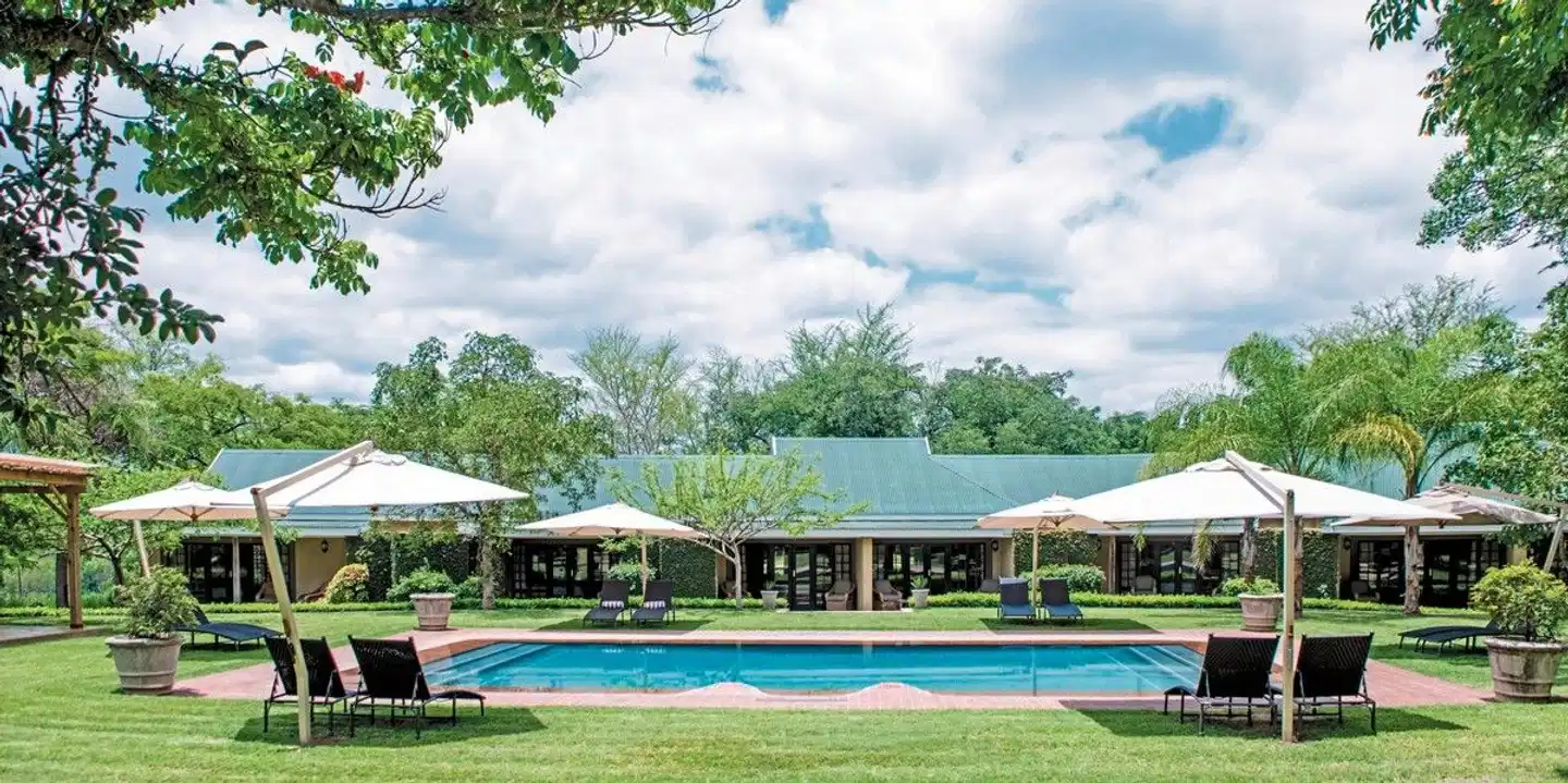 Perrys Bridge Hollow Boutique Sport und Entertainment