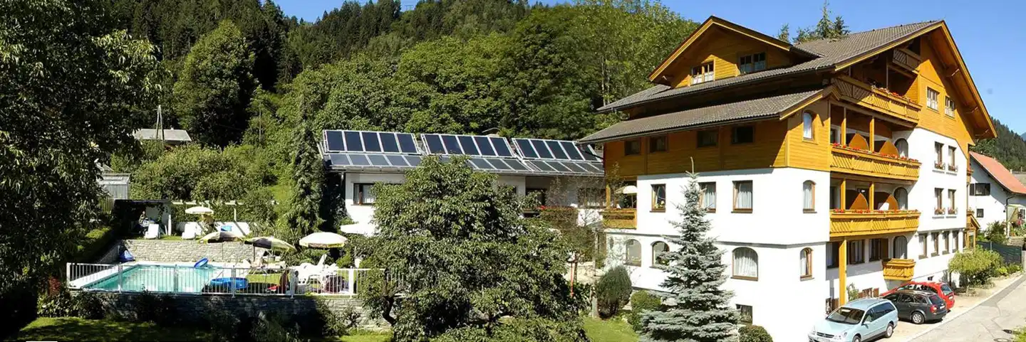 Steindl Aussenansicht