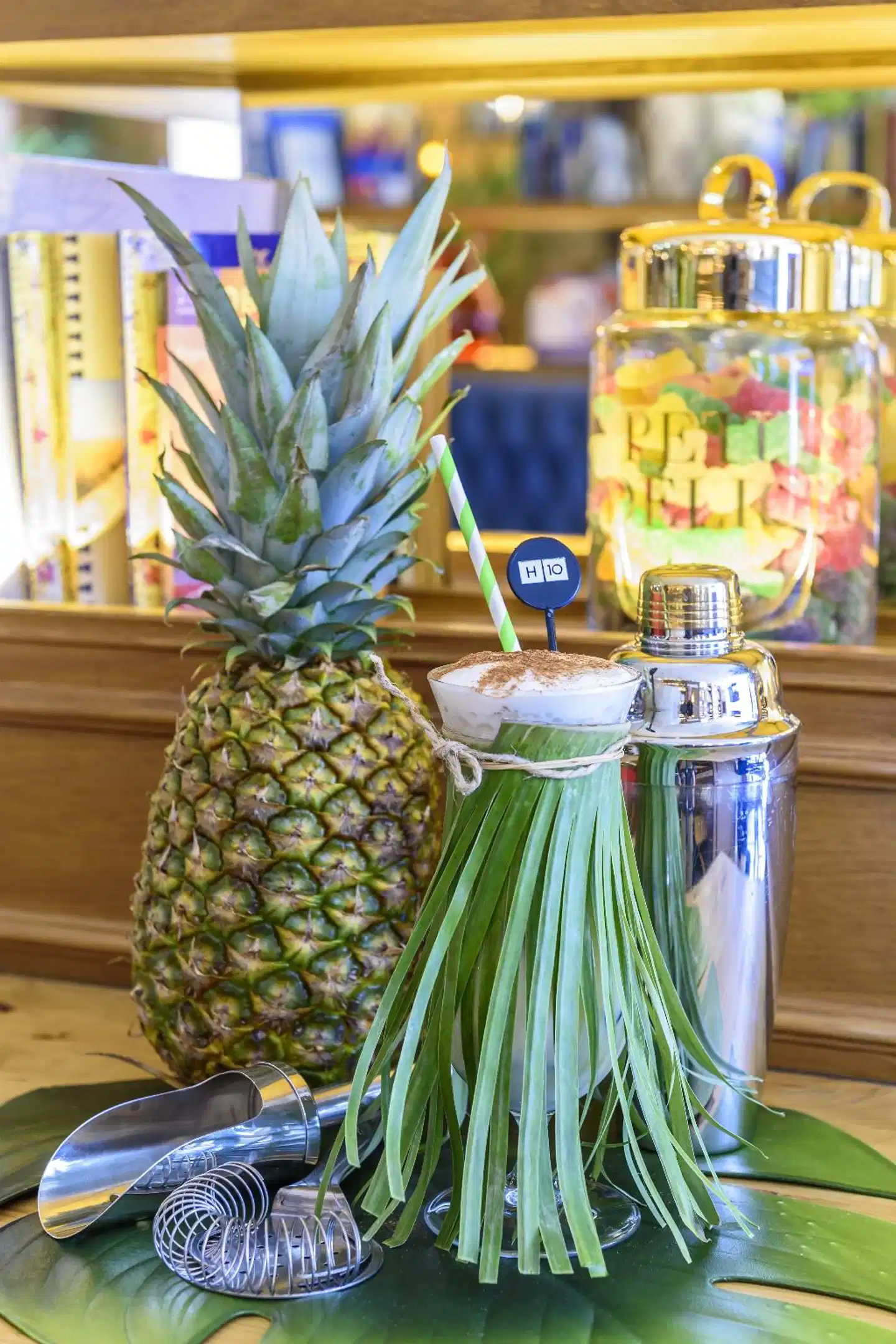 H10 Villa de la Reina Bar