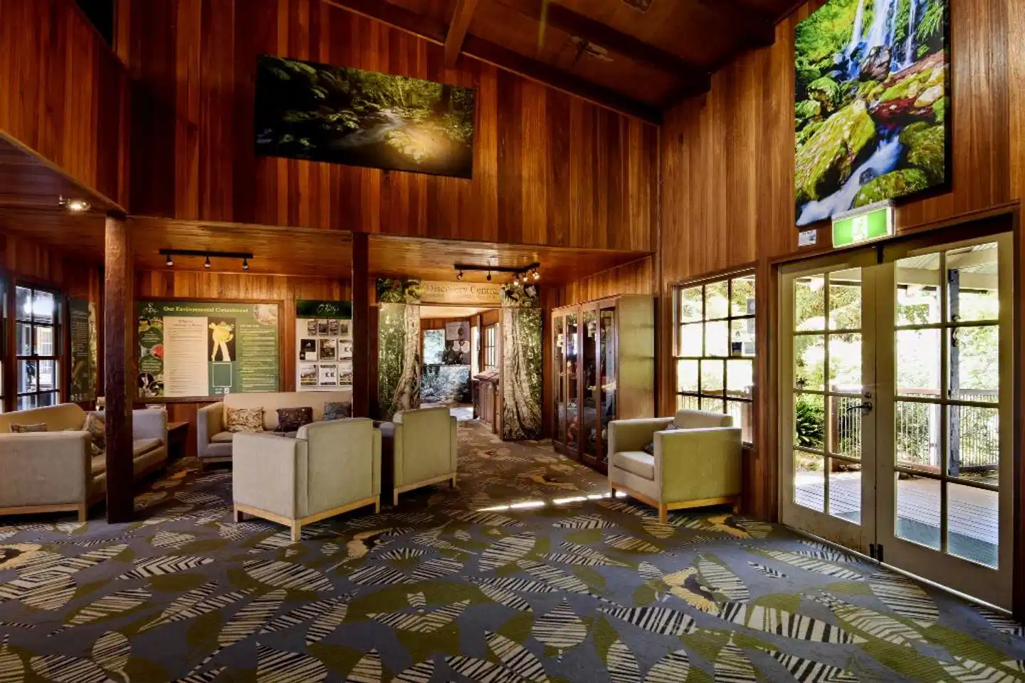 O'Reilly's Rainforest Retreat Lobby