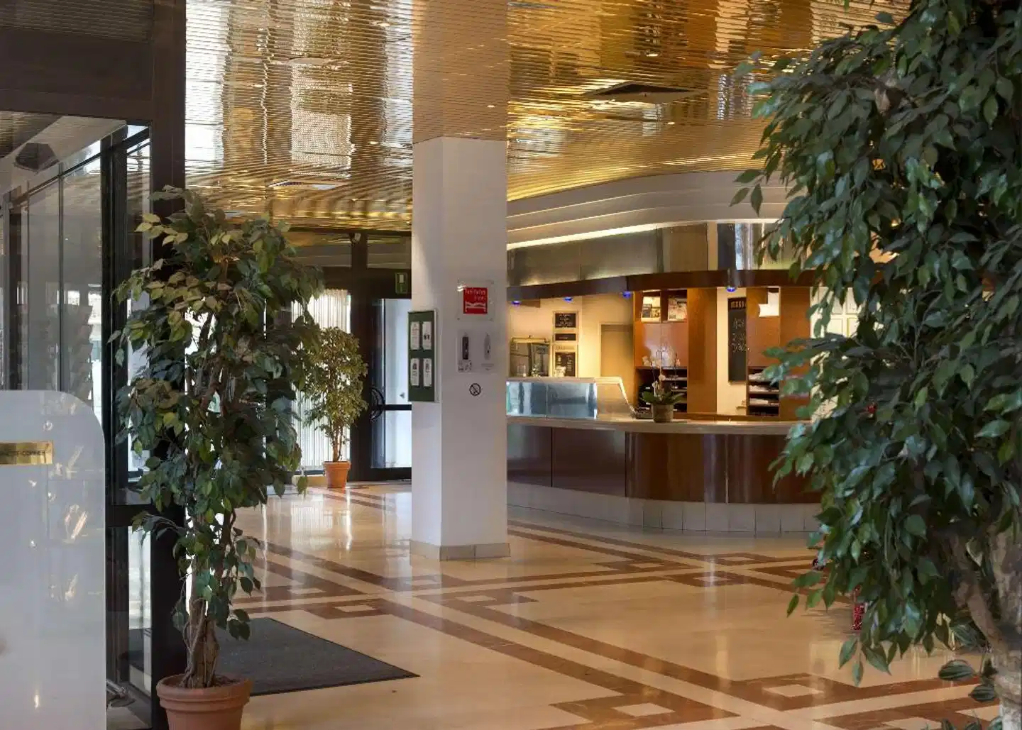 Wyndham Garden Duesseldorf Mettmann Lobby