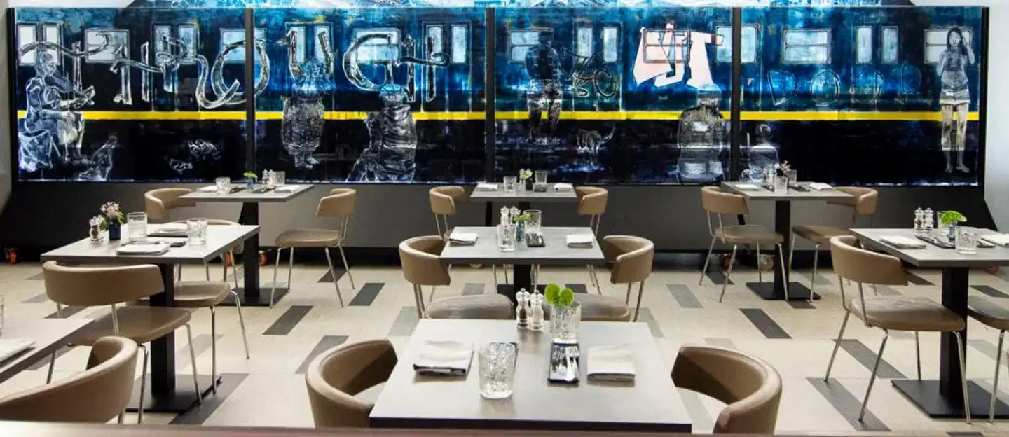 Warmth Hotel Restaurant