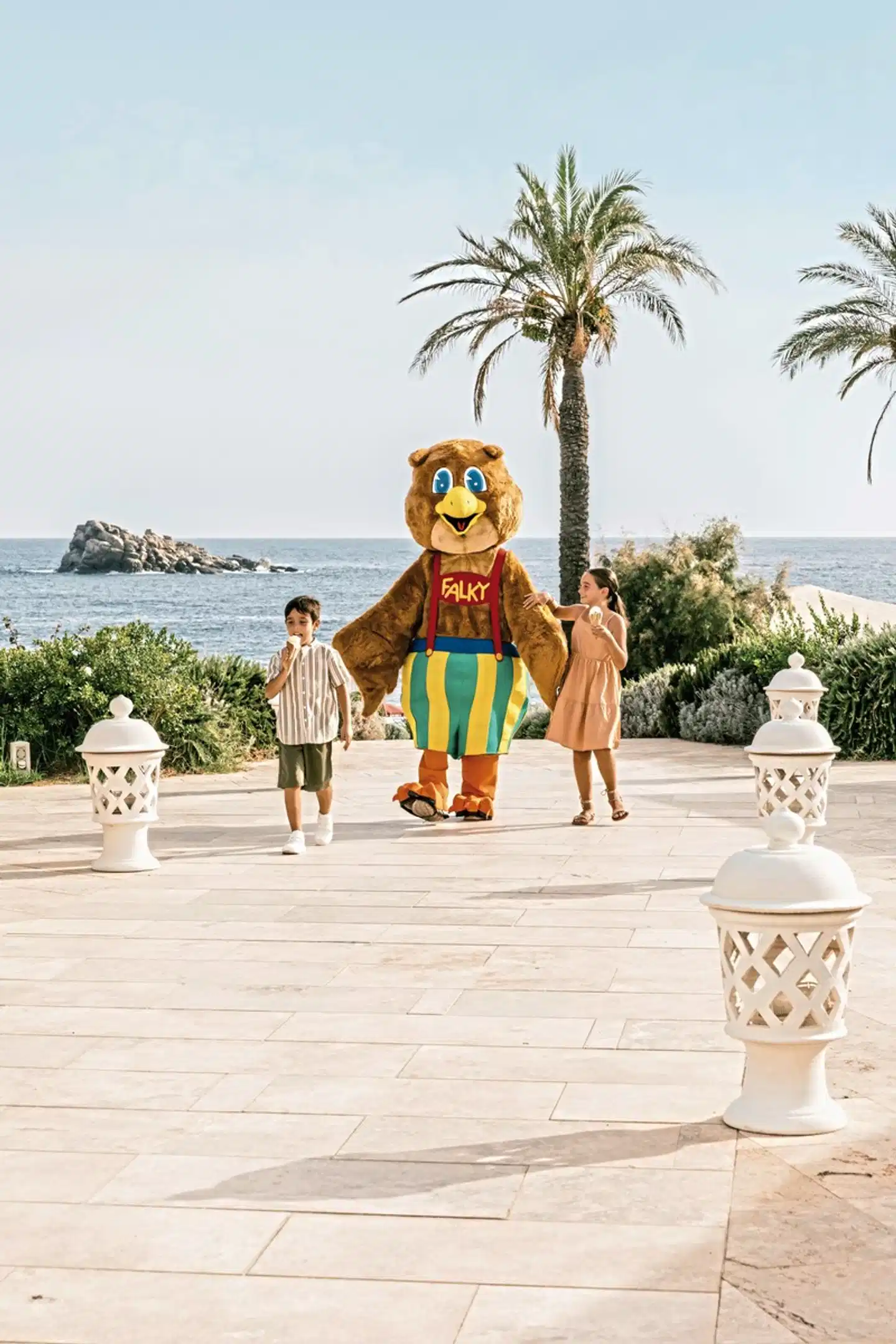 Falkensteiner Resort Capo Boi Personen