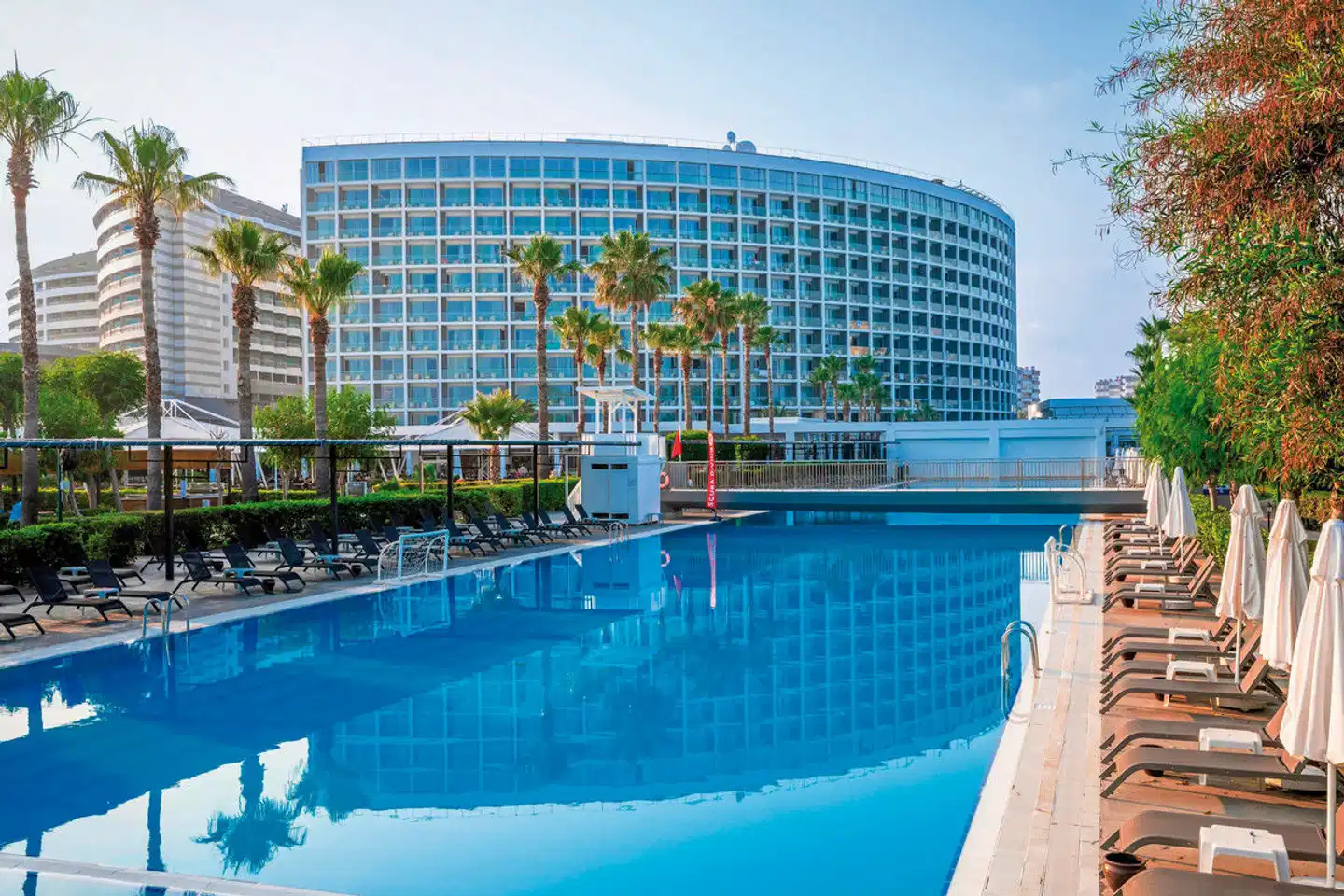 Crystal Centro Aussenansicht