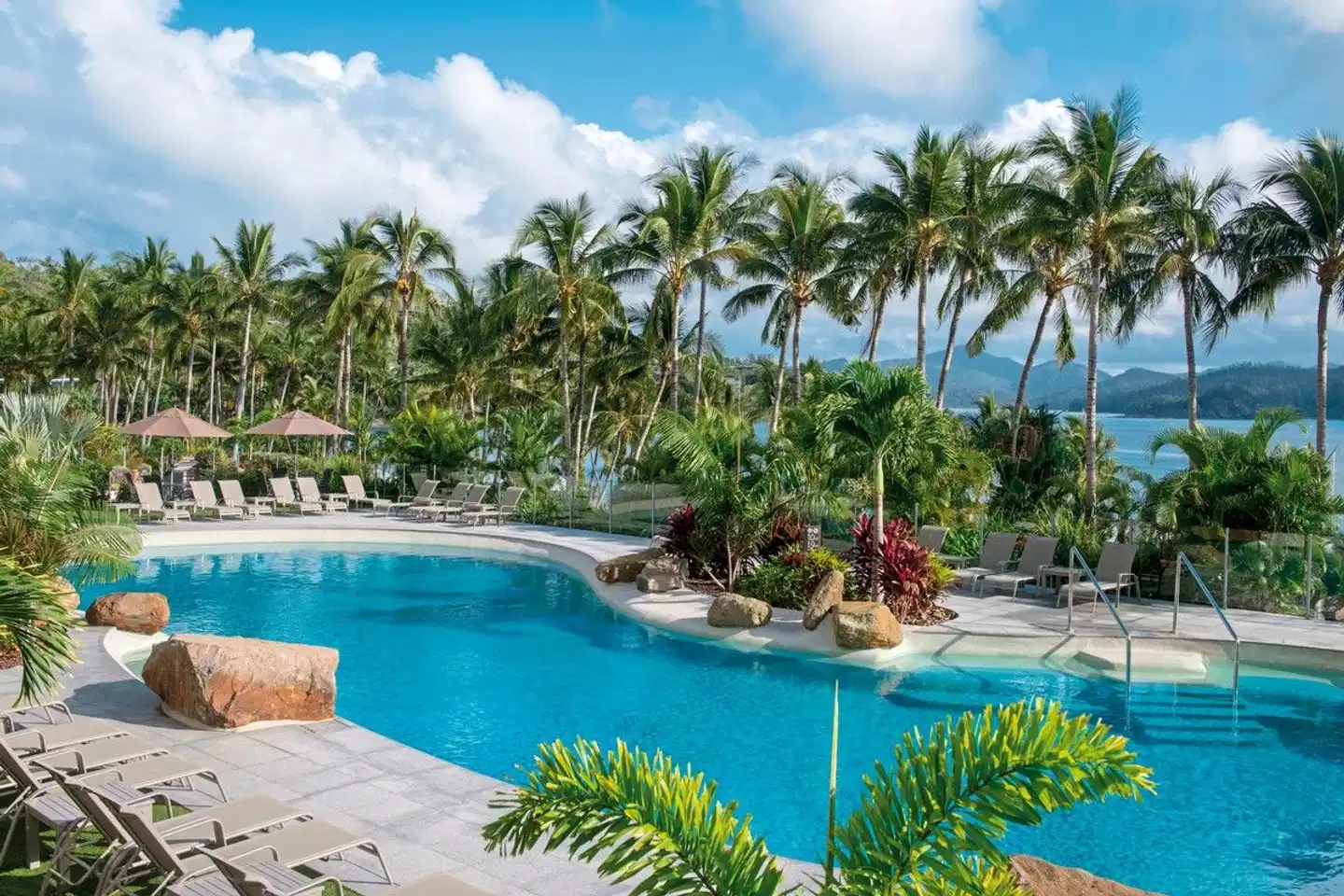 Whitsunday Apartments Hamilton Island Pool