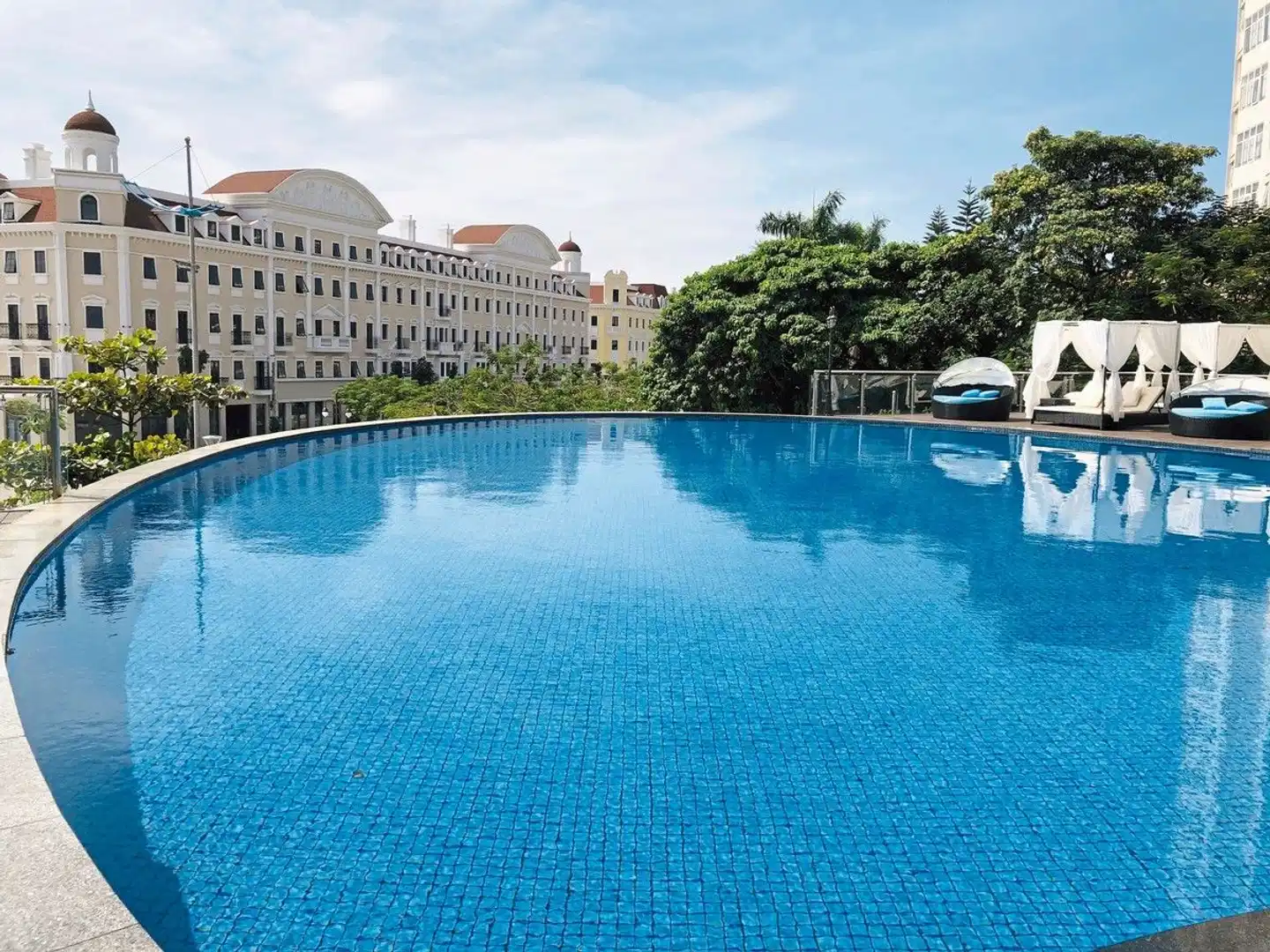 Novotel Halong Bay Pool
