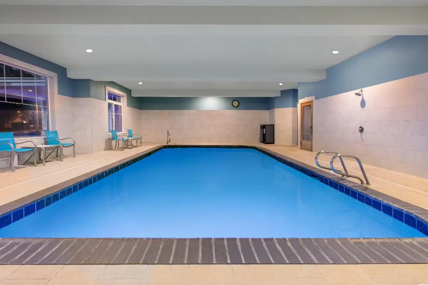 Holiday Inn Express & Suites Seaside-Convention Center Hallenbad