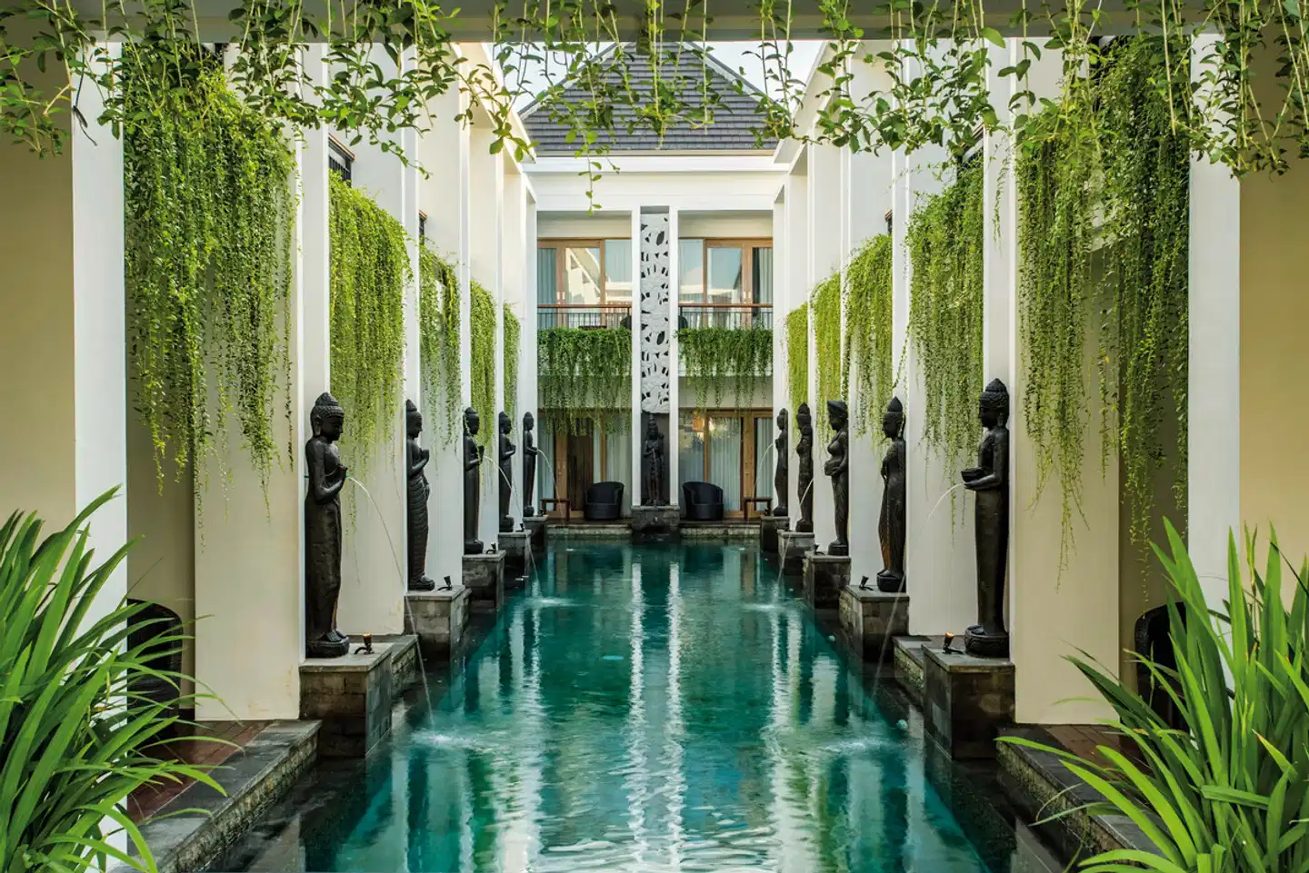 Tonys Villas & Resort Hallenbad