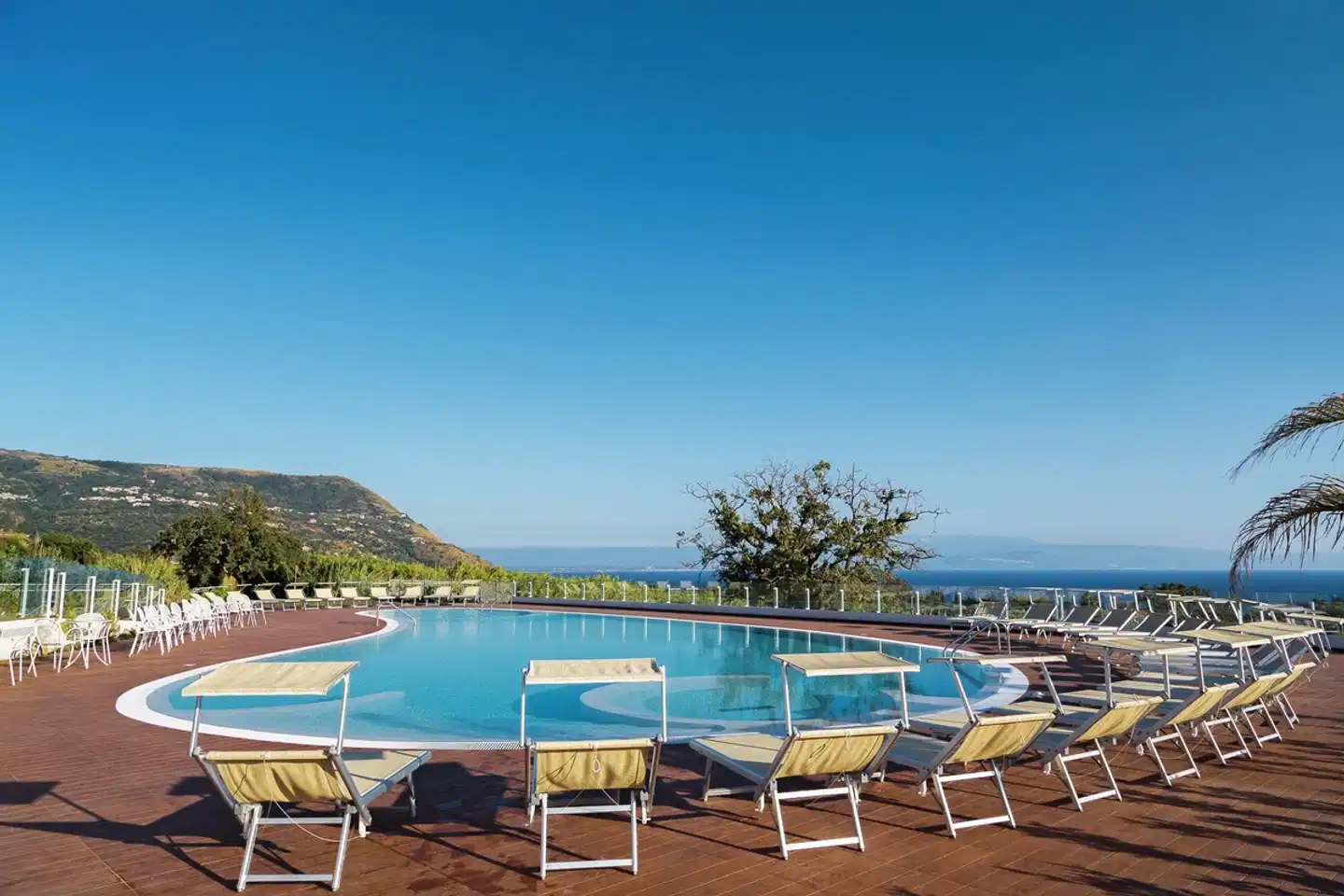 Residenzia Luzia by Marinella Pool