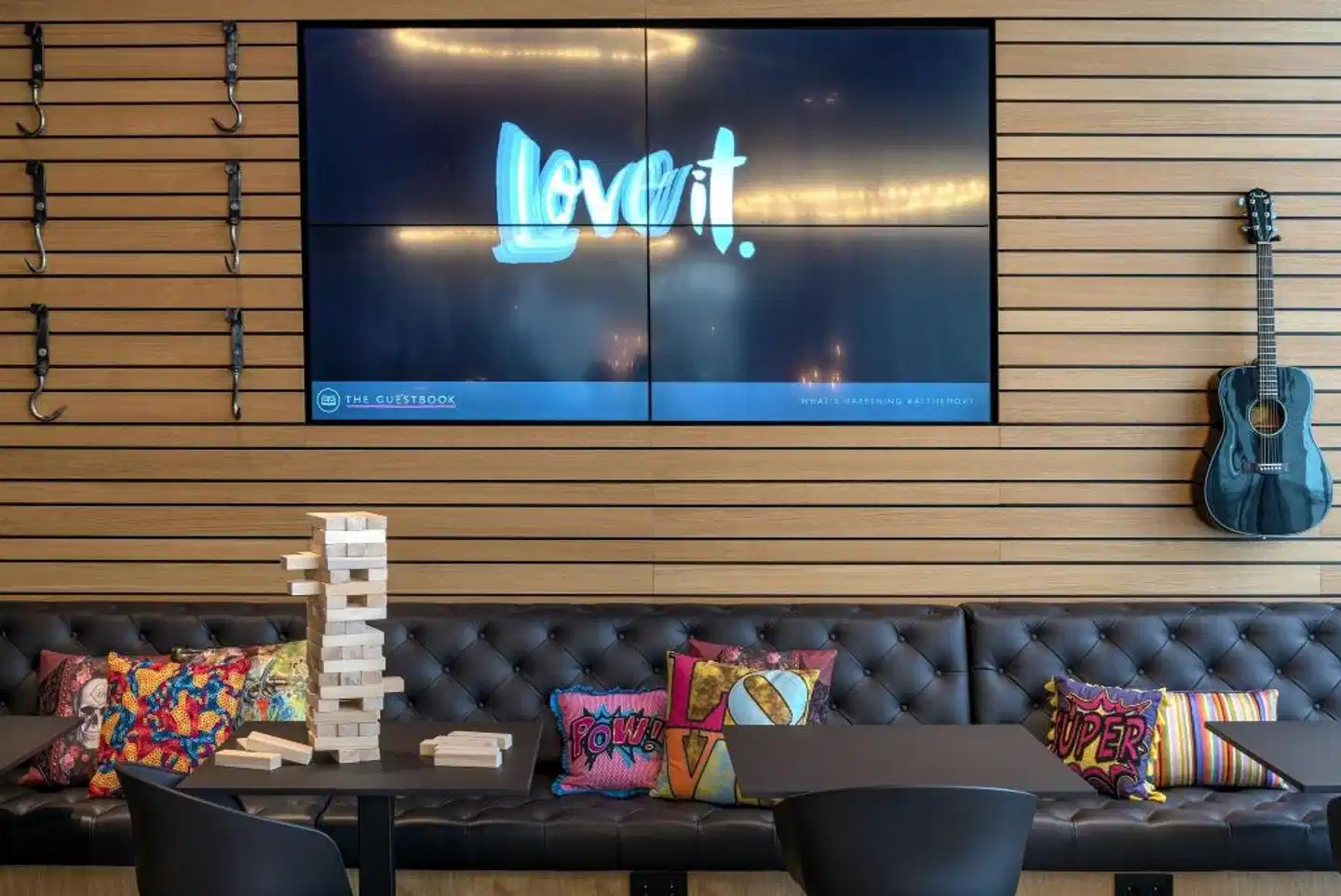 Moxy Ludwigshafen Bar