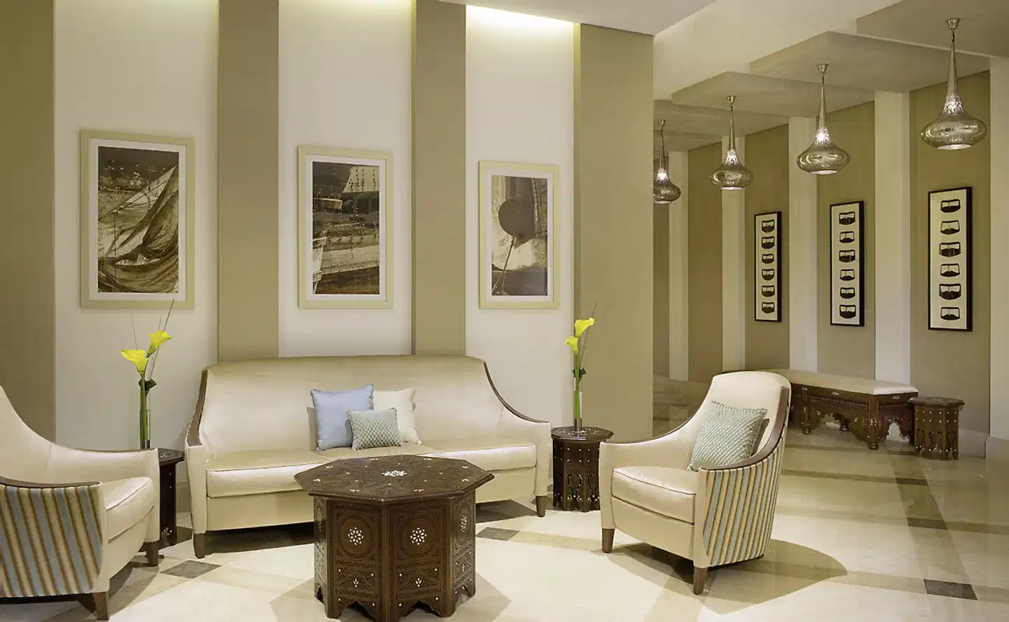 Hilton Garden Inn Dubai Al Mina Lobby