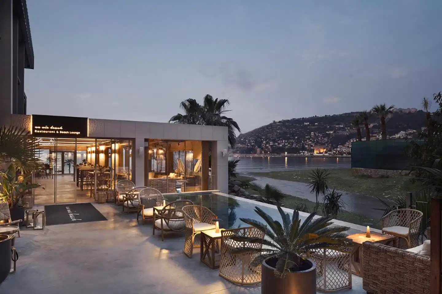 En Vie Beach - Boutique Hotel Terrasse