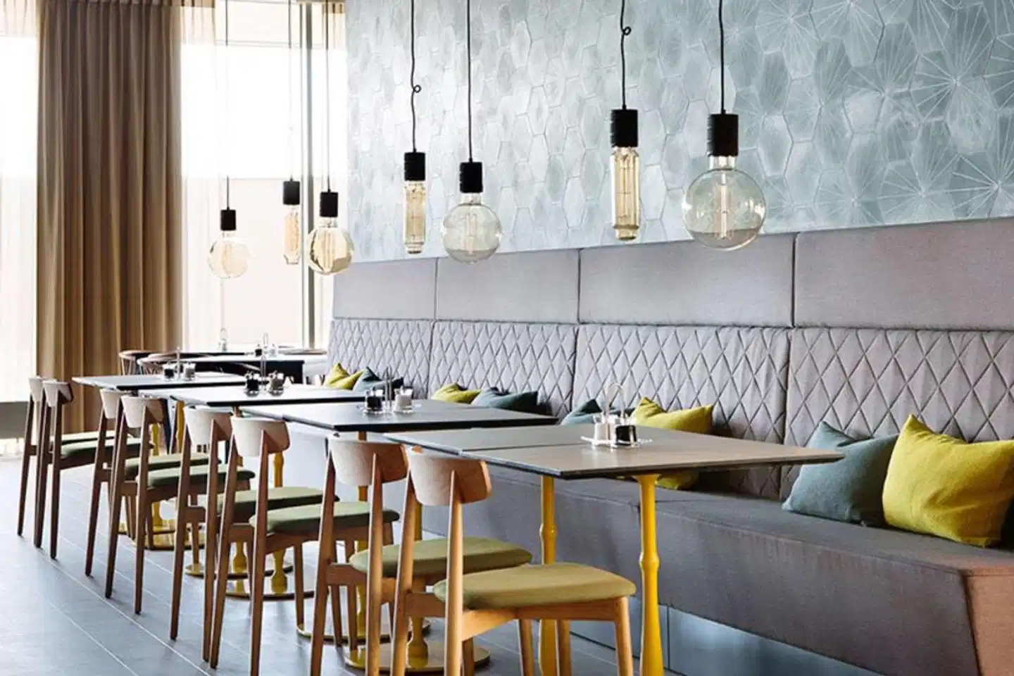 Comfort Hotel Bergen Airport Bar