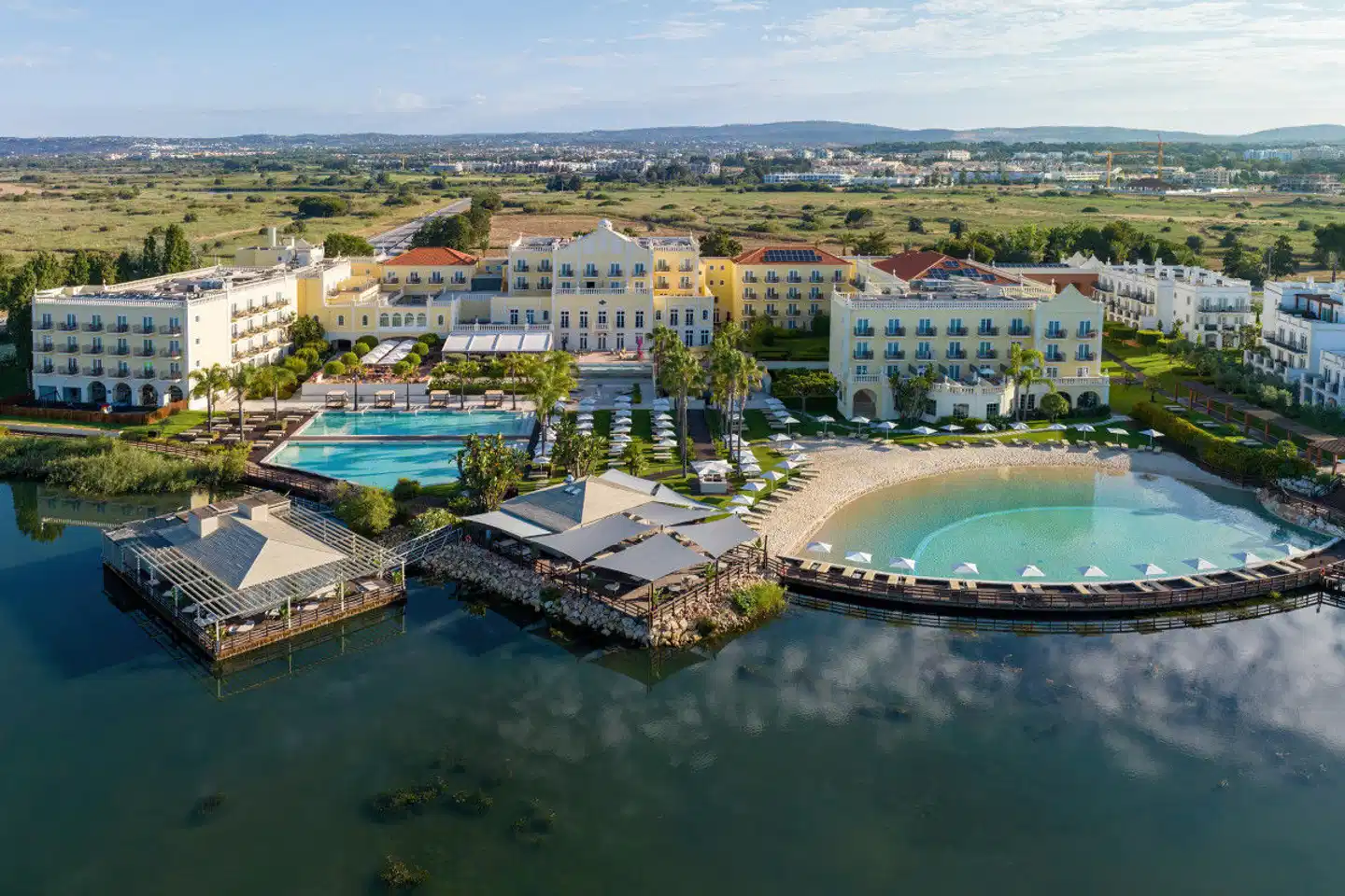 Domes Lake Algarve - Hotel Aussenansicht