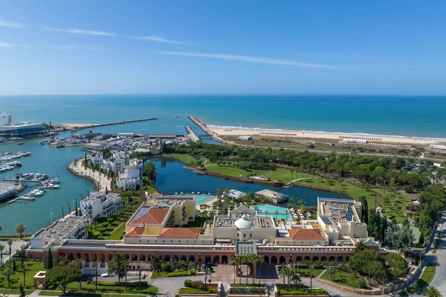 Domes Lake Algarve - Hotel Aussenansicht