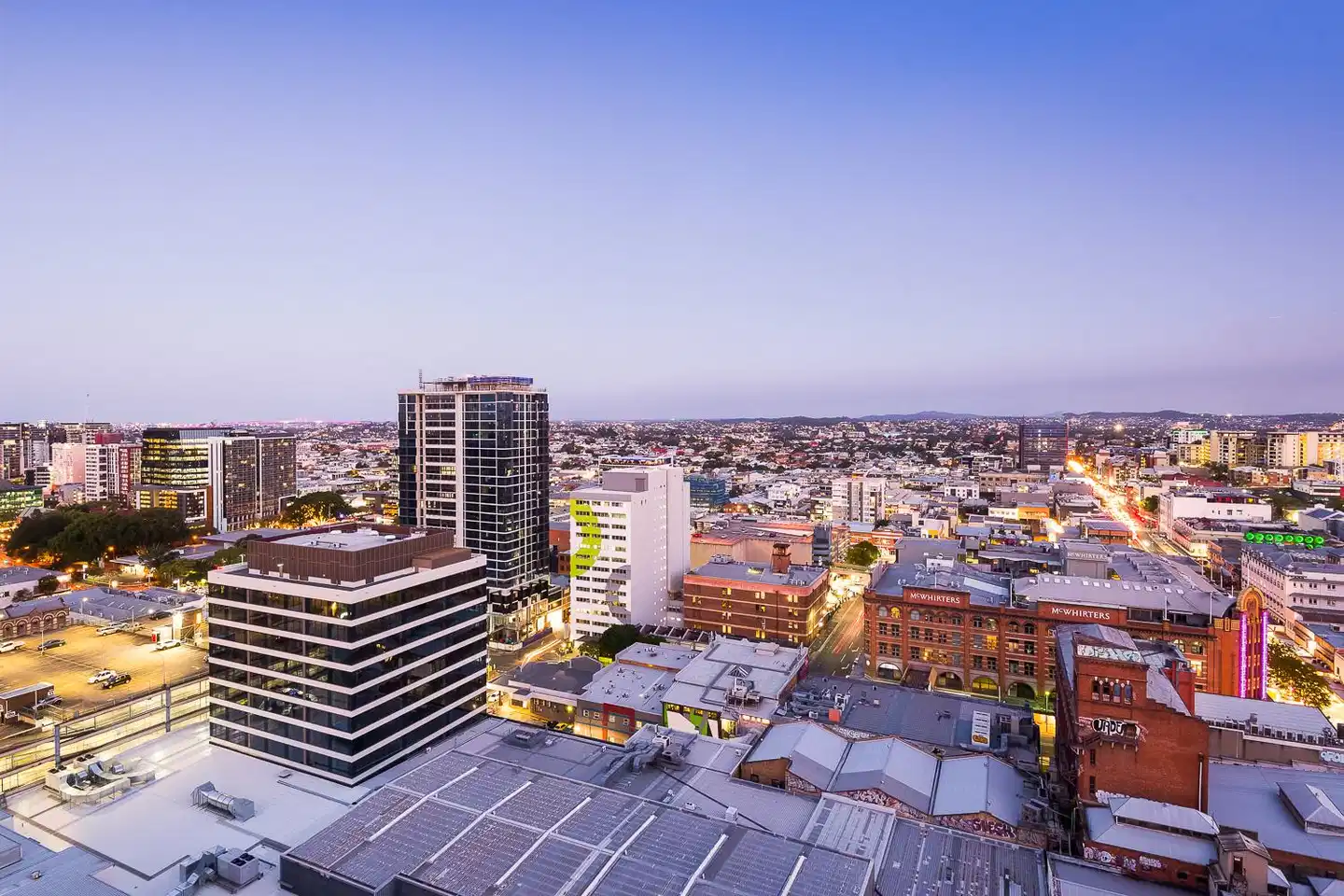 Fortitude Valley Apartments by CLLIX Terrasse