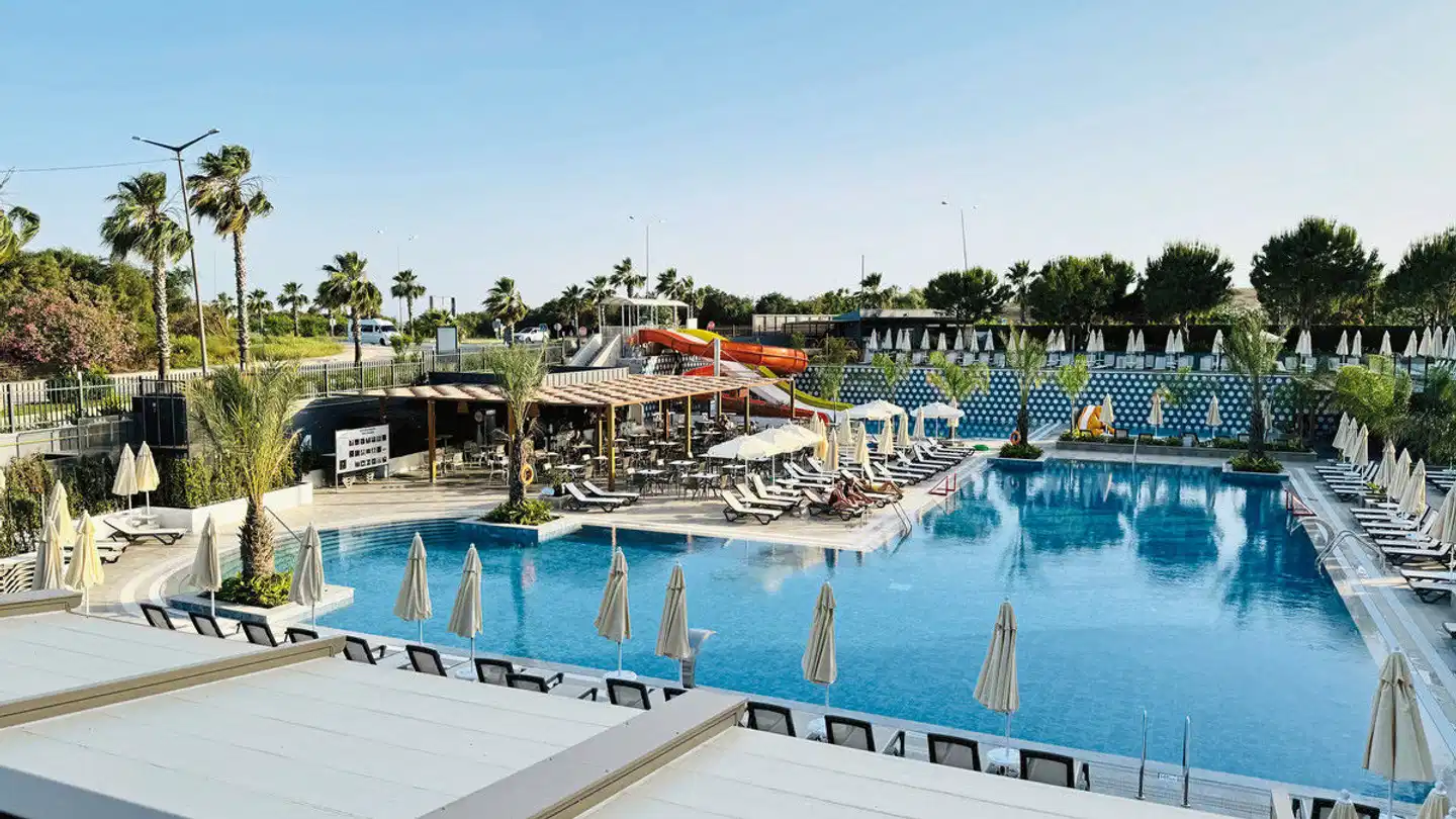 Vox Maris Resort Pool