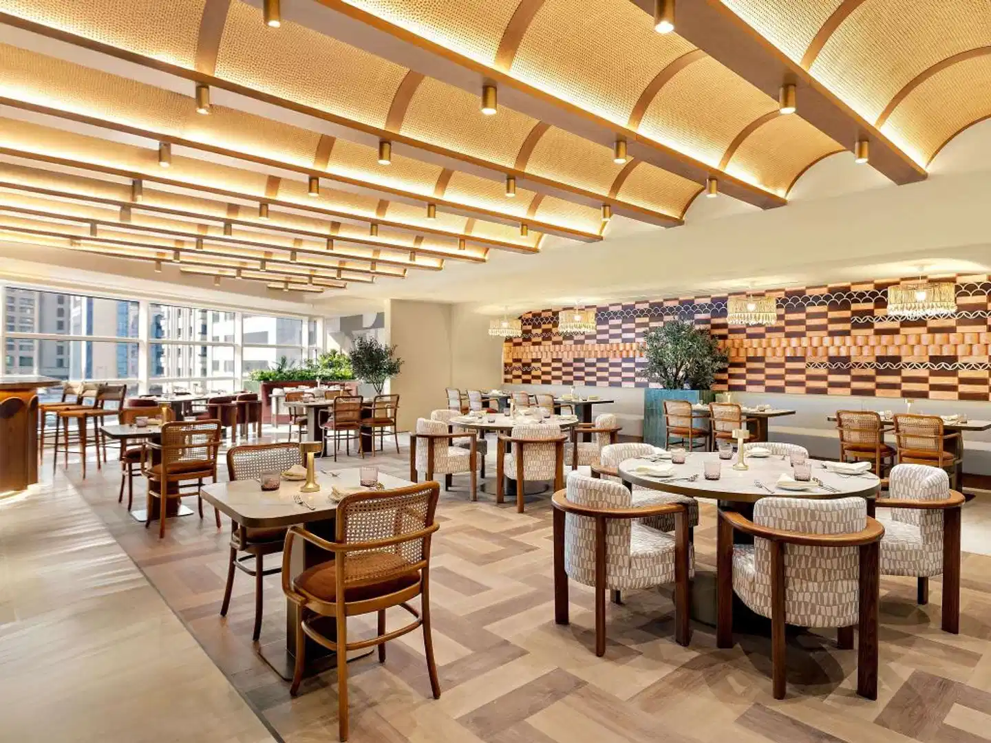 Mercure Abu Dhabi Downtown Restaurant