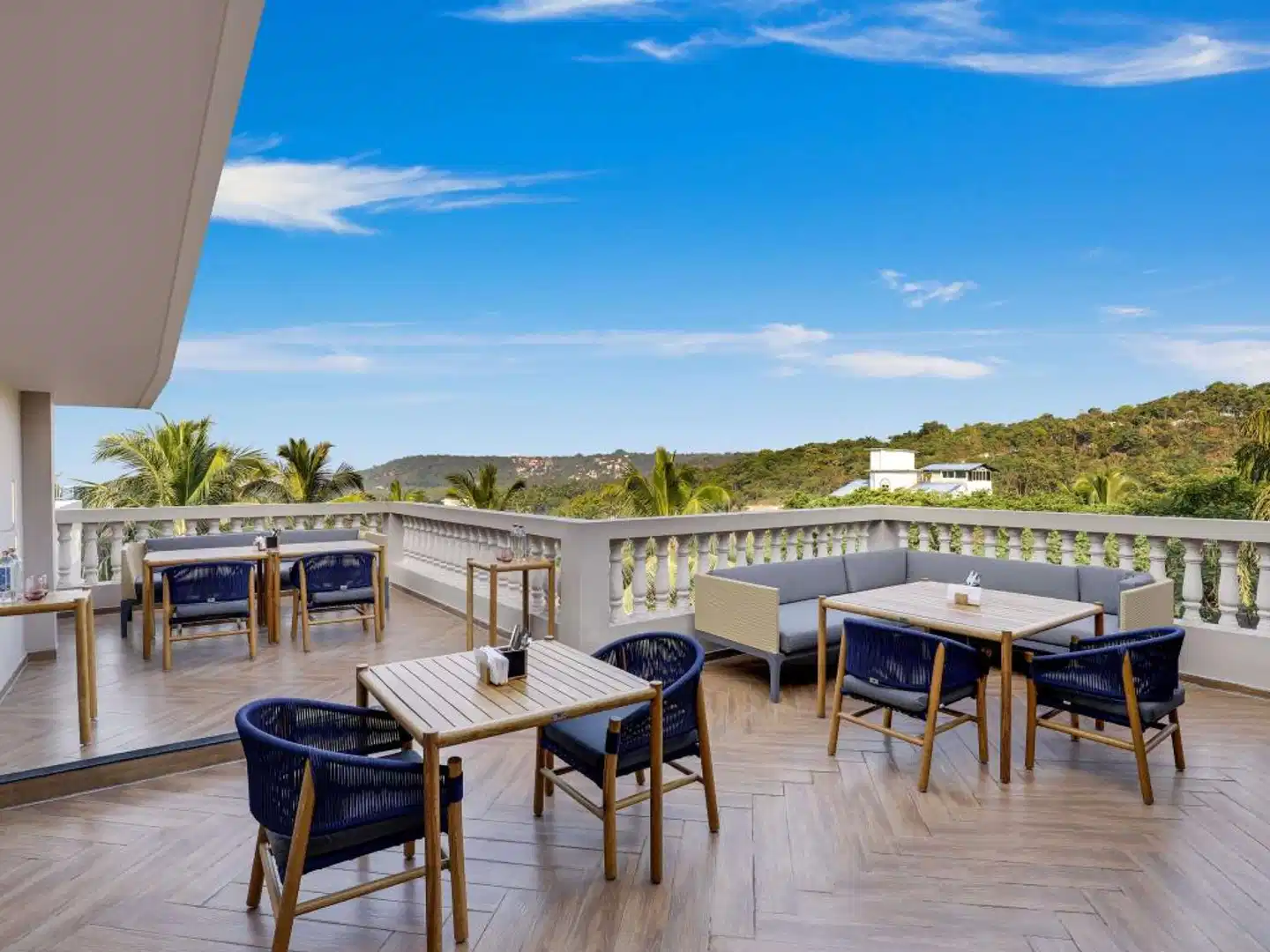 Grand Mercure Goa Candolim Terrasse
