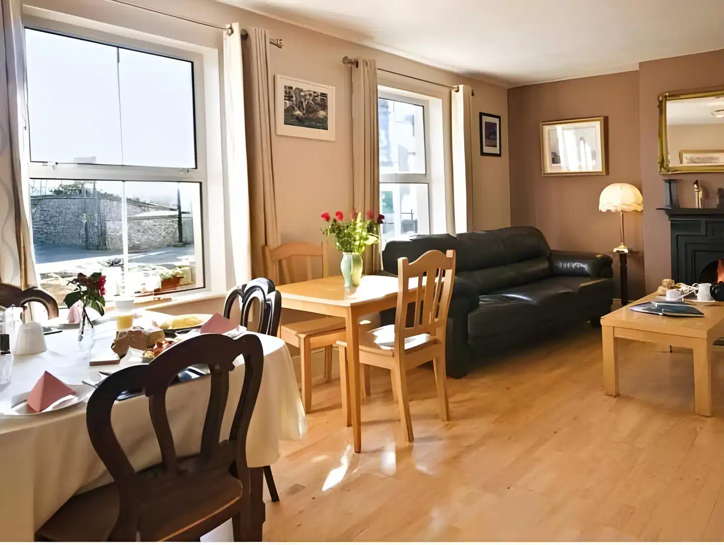 Island View House Lobby