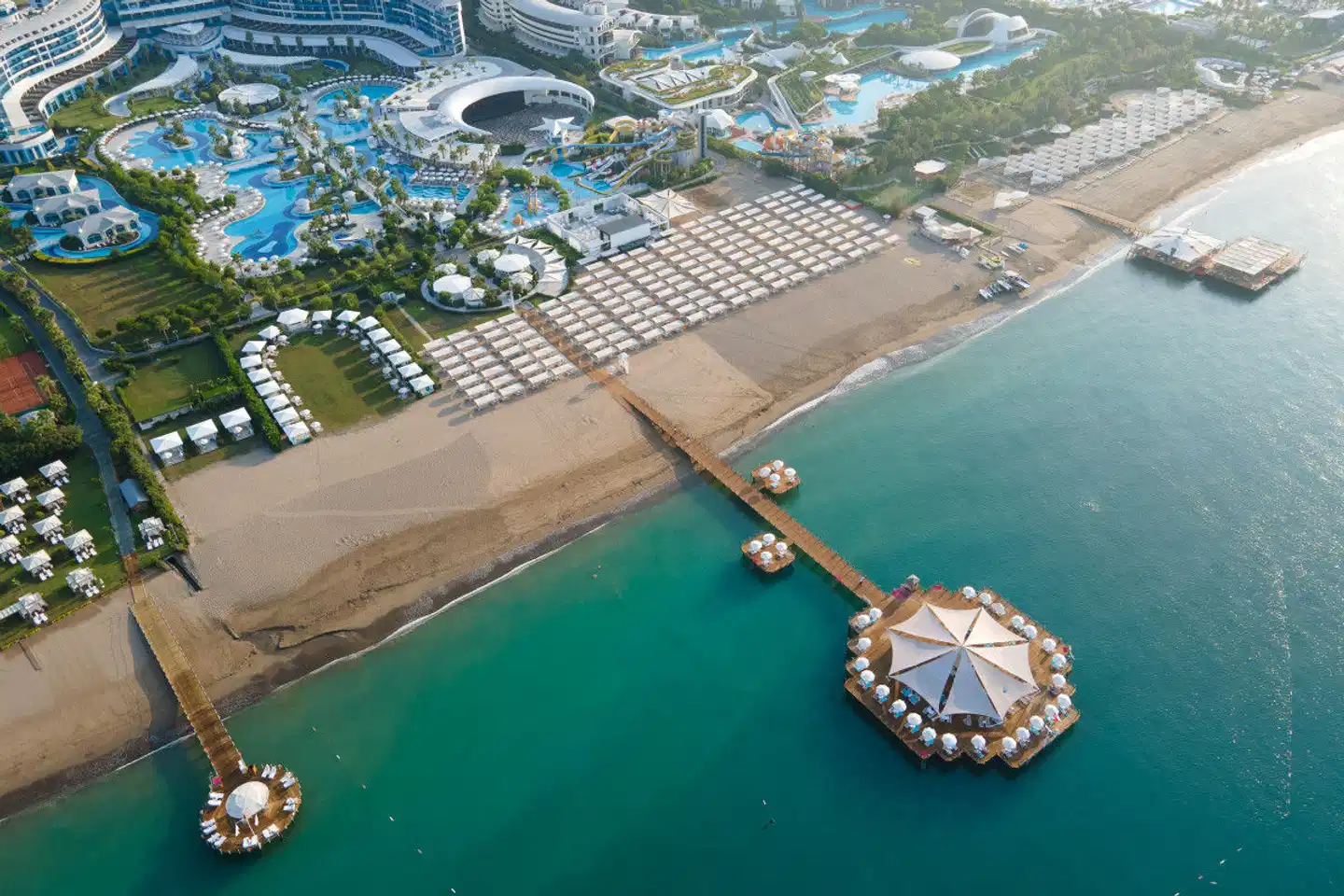 Sueno Hotels Deluxe Belek Pool