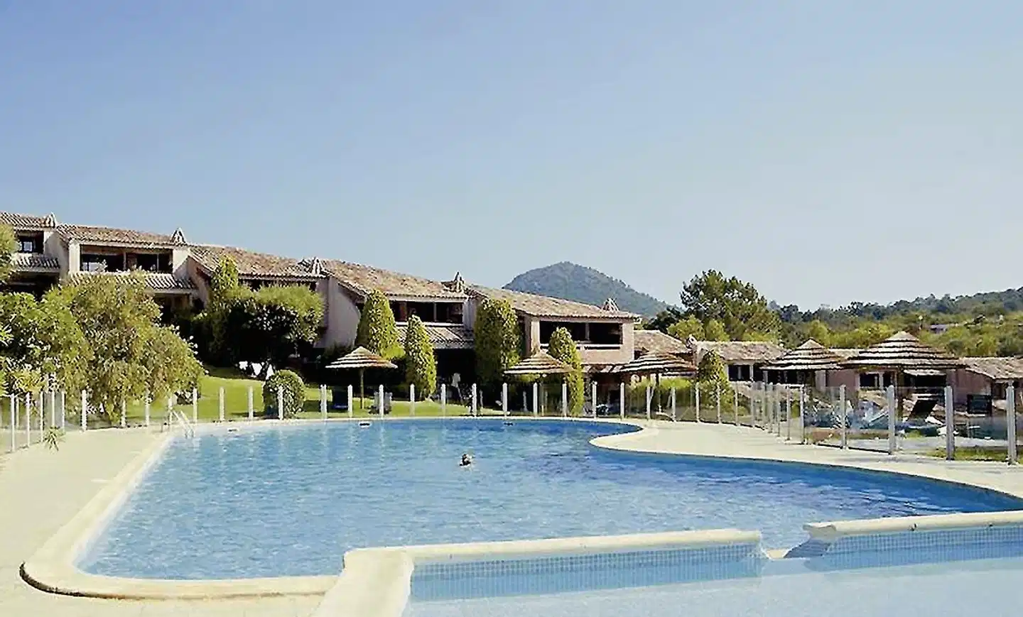 Domaine Santa Giulia Palace Pool
