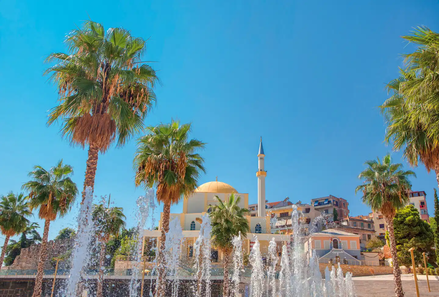 Albanien Rundreise & Baden Landschaft