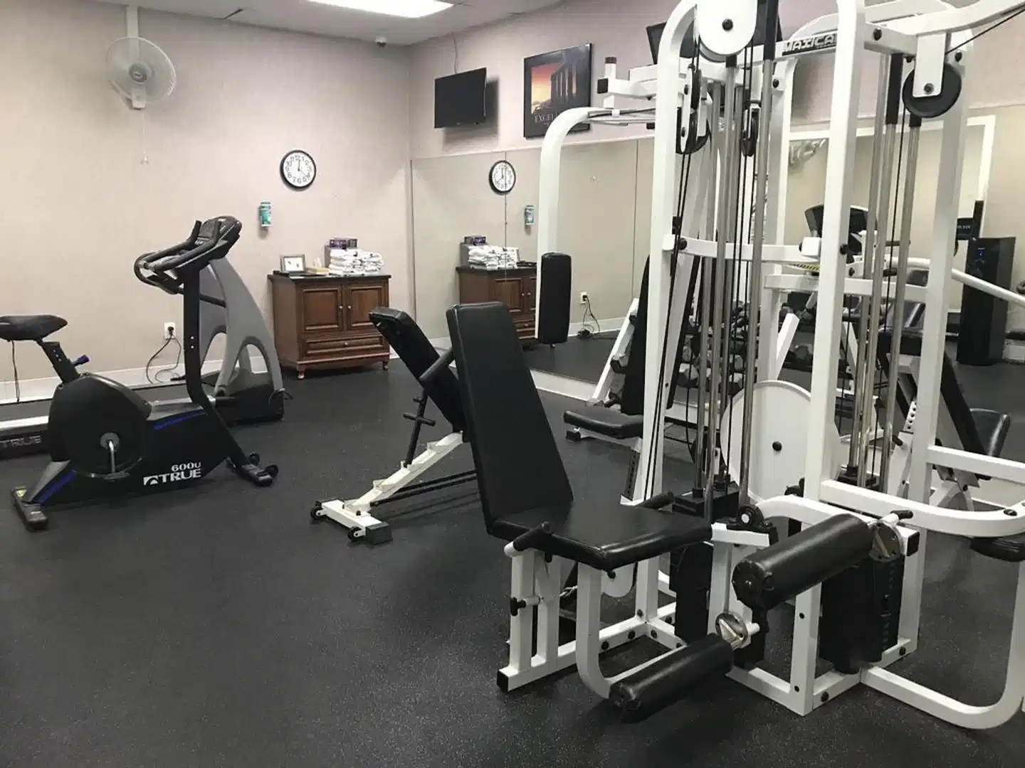 Millennium Maxwell House Sport und Entertainment