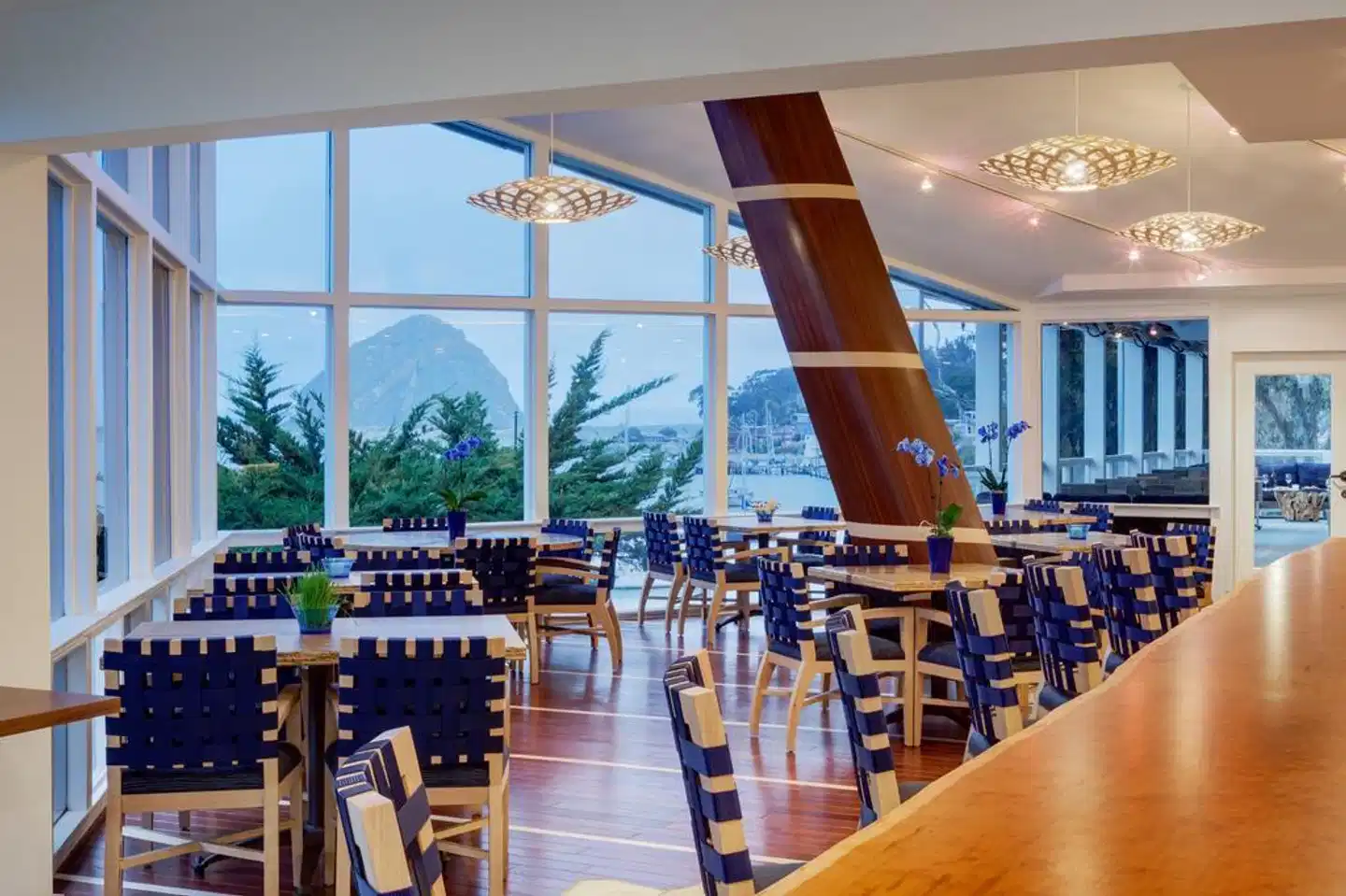 Inn at Morro Bay Bar