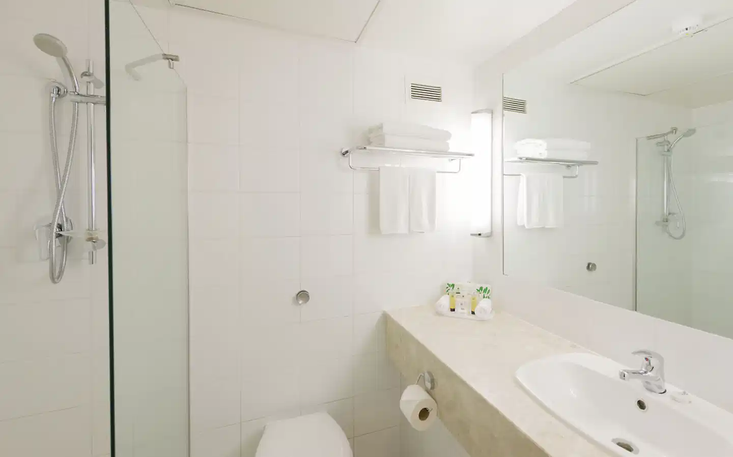 Copthorne Hotel Auckland City Badezimmer