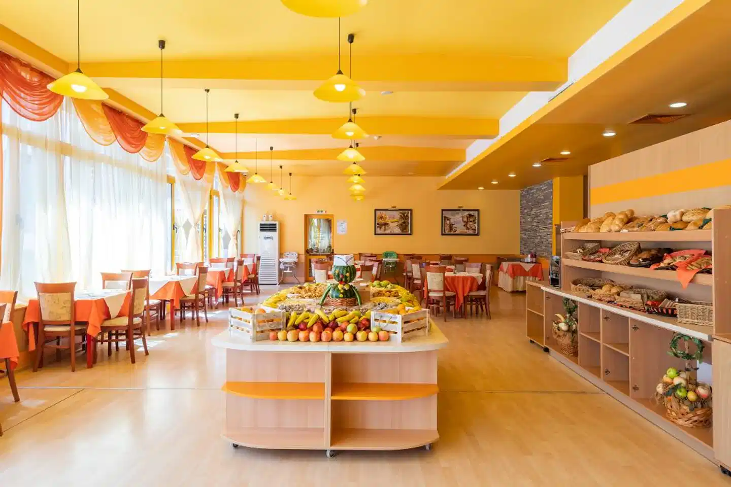 Nessebar Beach Hotel Restaurant