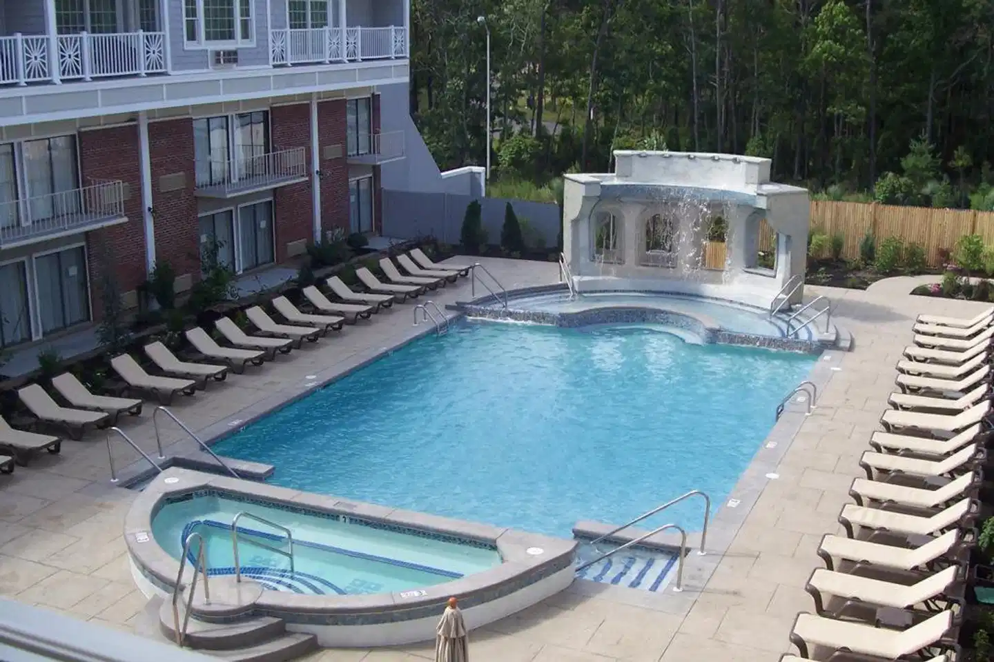 Cape Codder Resort & Spa Pool