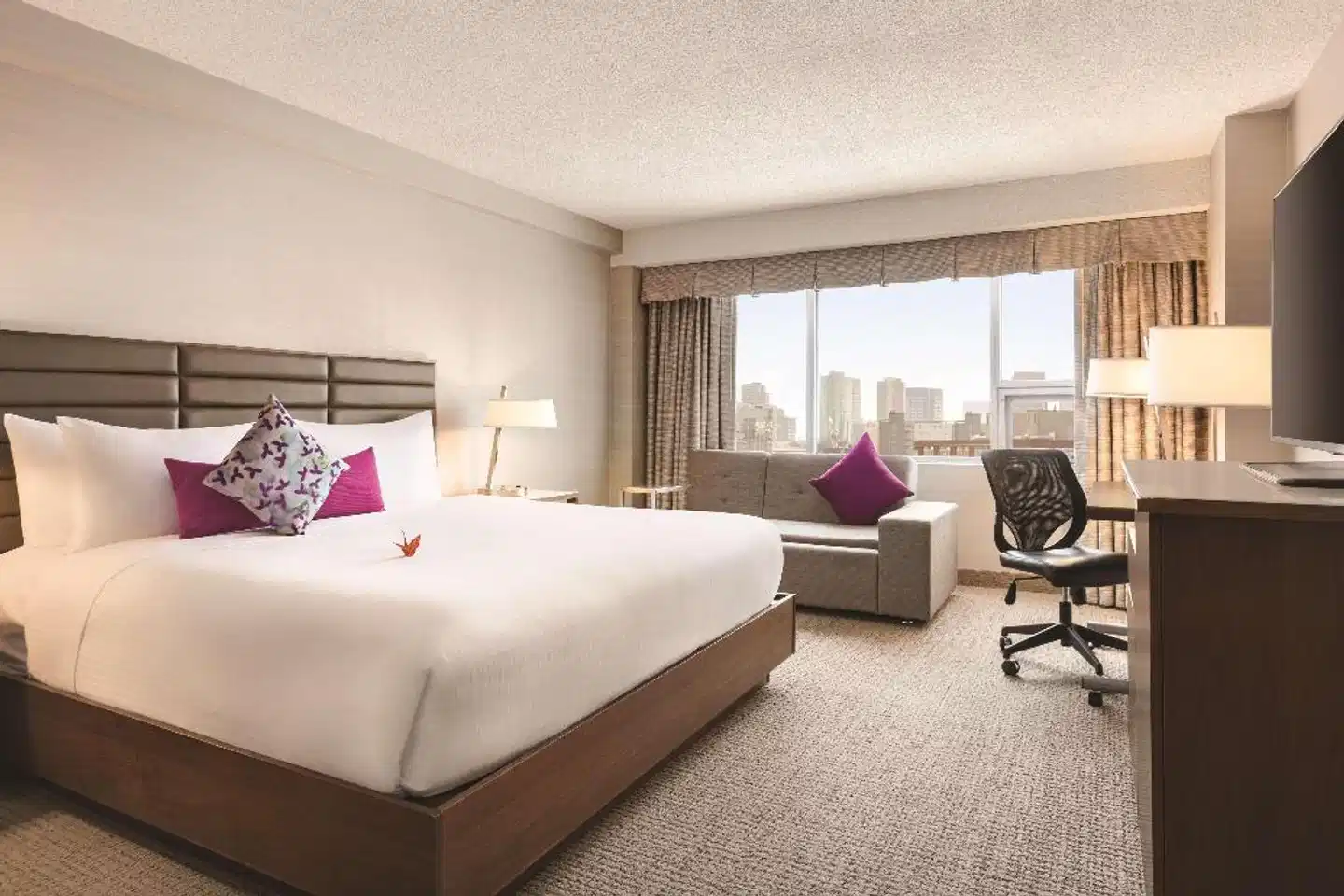 Coast Edmonton Plaza Hotel Wohnbeispiel