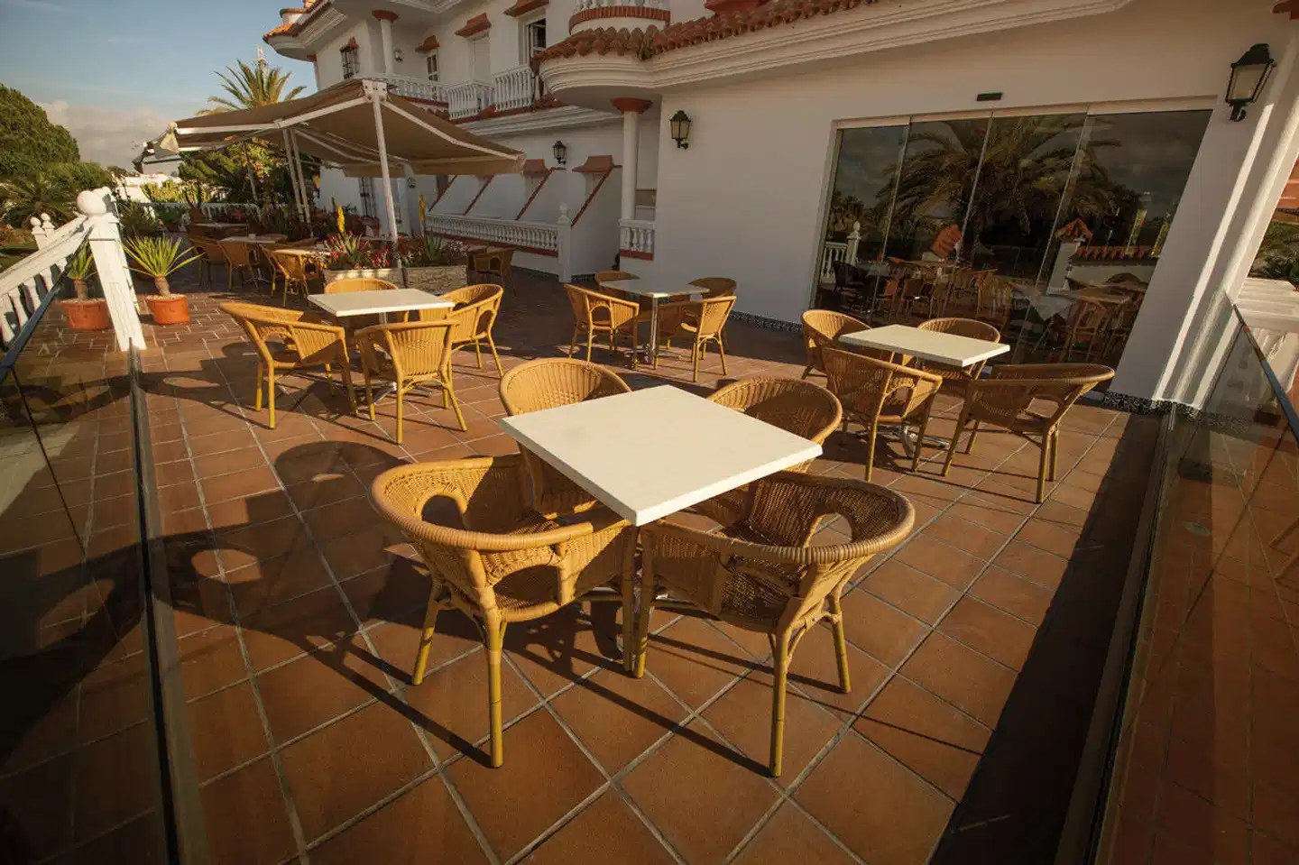 Hotel Diufain Terrasse