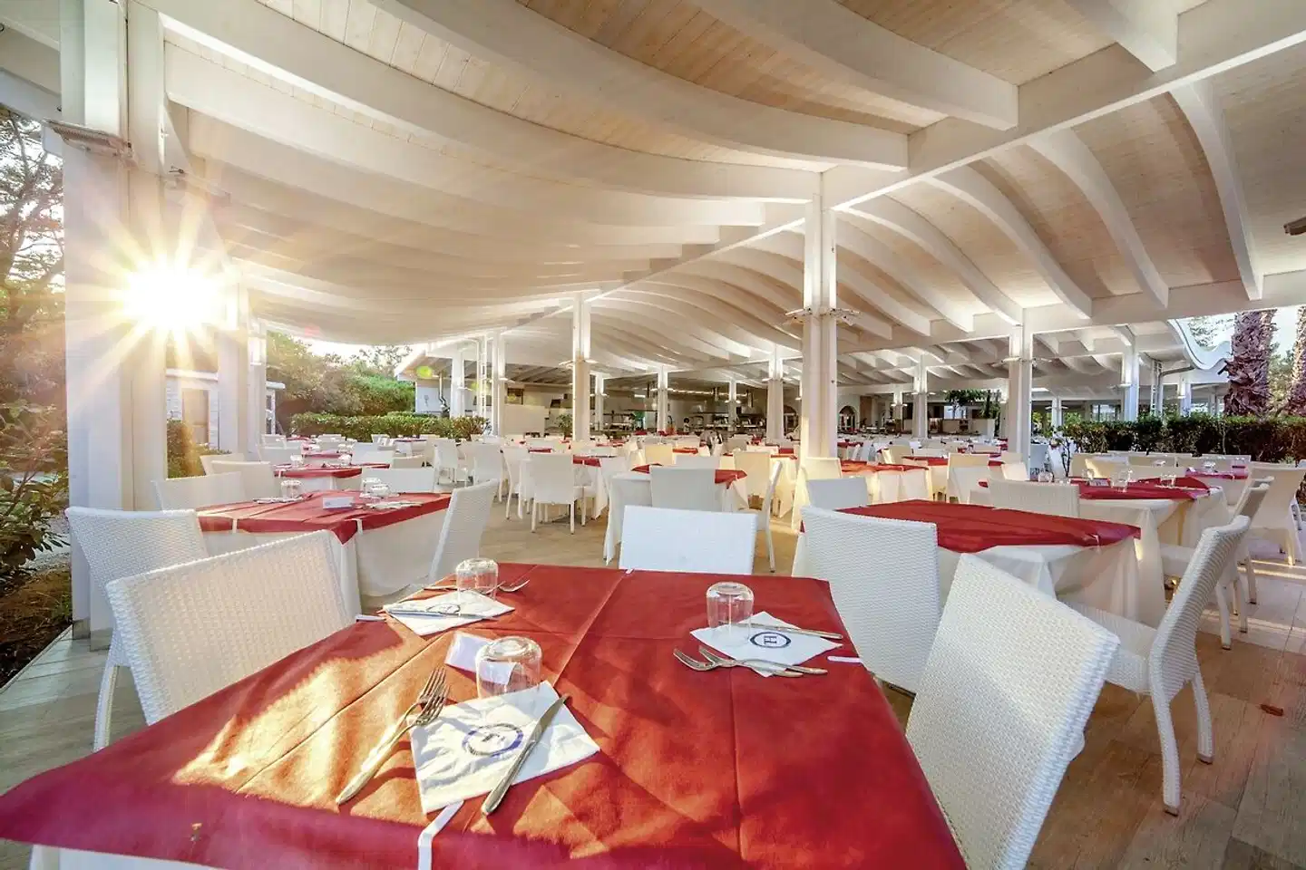 TH Simeri Restaurant