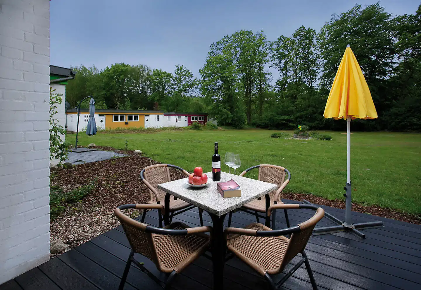 KNAUS Campingpark Wingst Terrasse