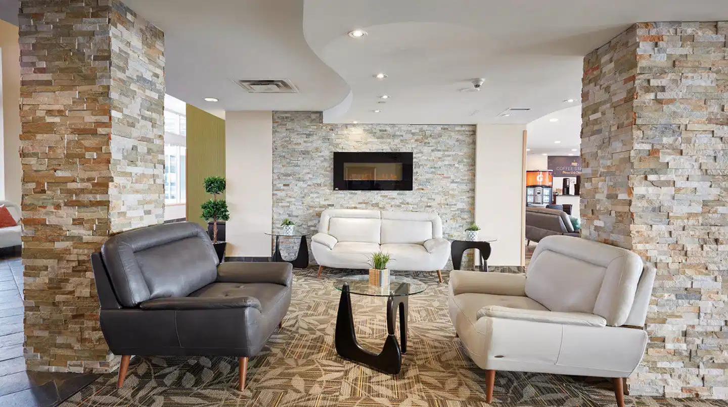 Oakes Hotel Overlooking The Falls Lobby