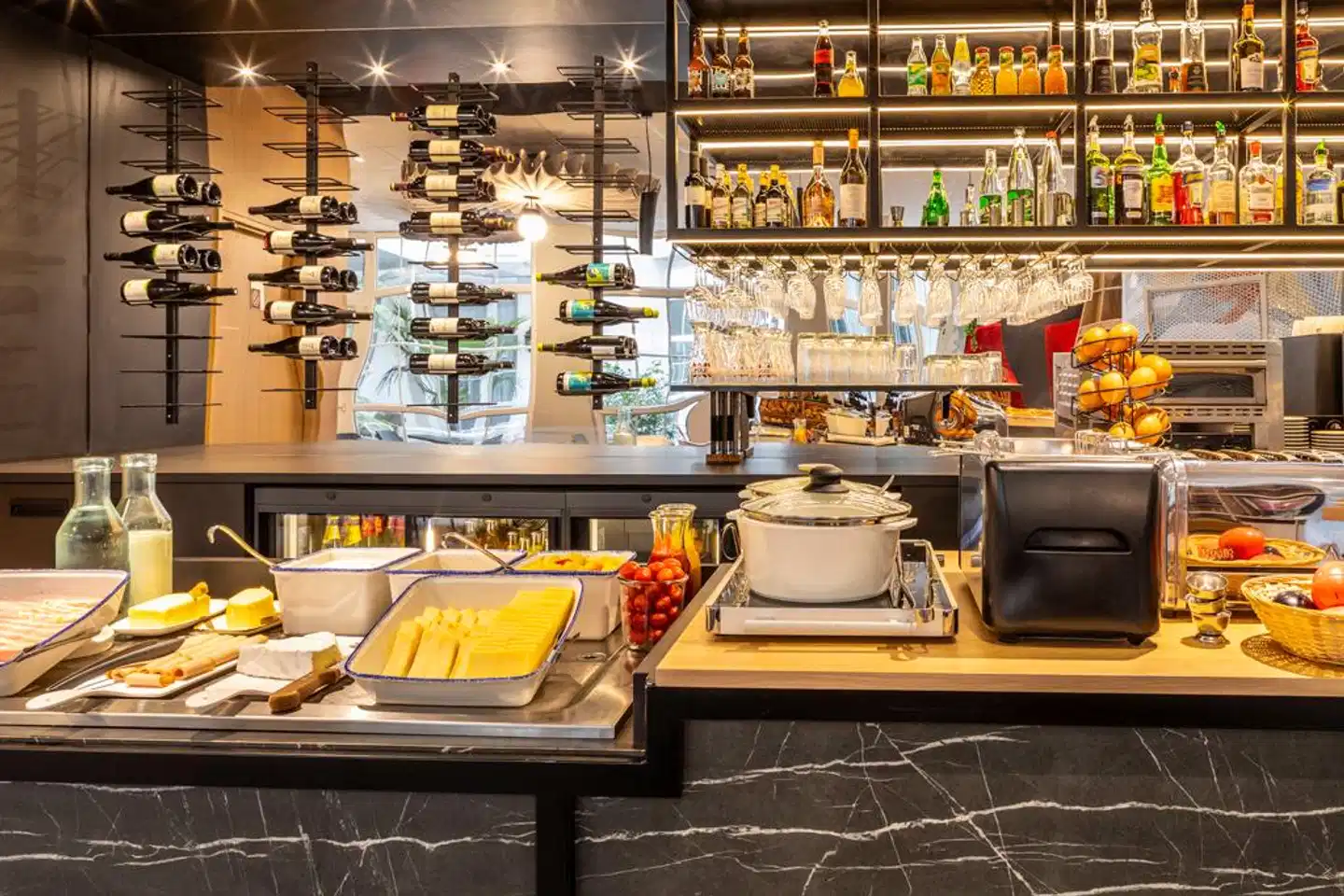 ibis Paris Ornano Montmartre North 18th Restaurant