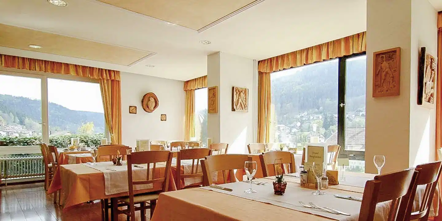 Hotel Bergfrieden Restaurant