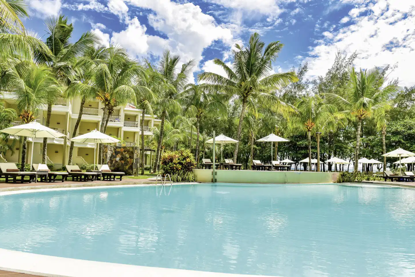 Tarisa Resort & Spa Pool