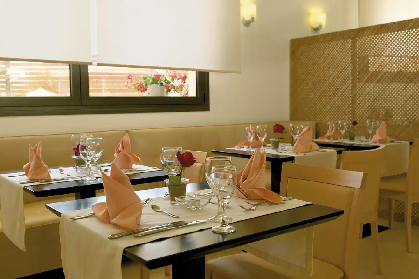 Renaissance Hanioti Restaurant