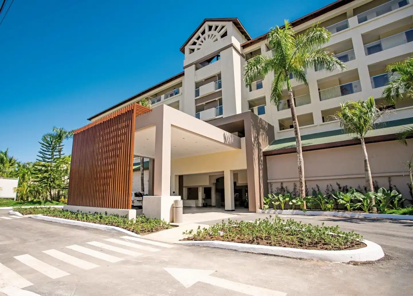 Coral Costa Caribe Beach Resort Aussenansicht